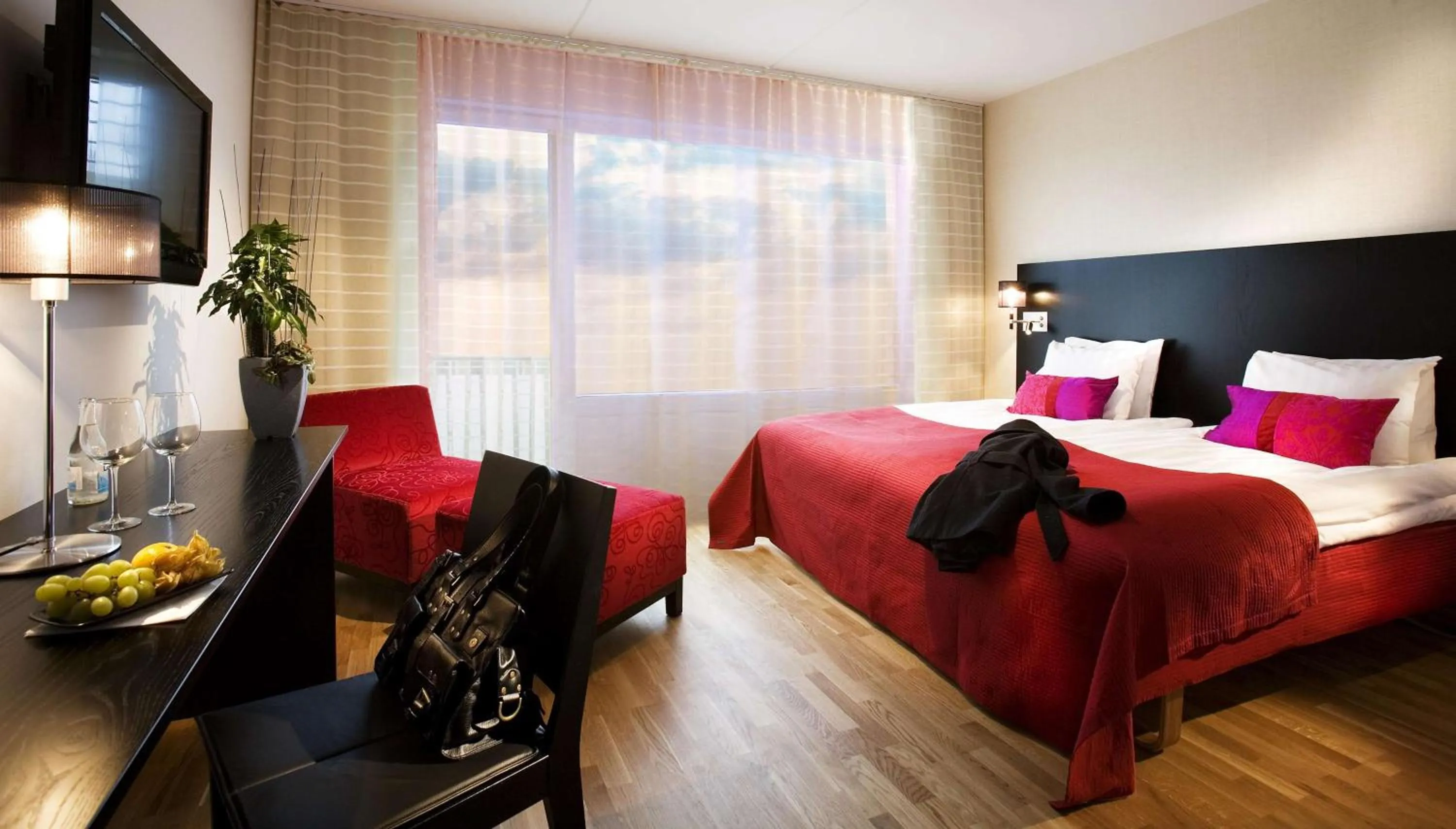 Photo of the whole room, Bed in Best Western Plus Time Hotel