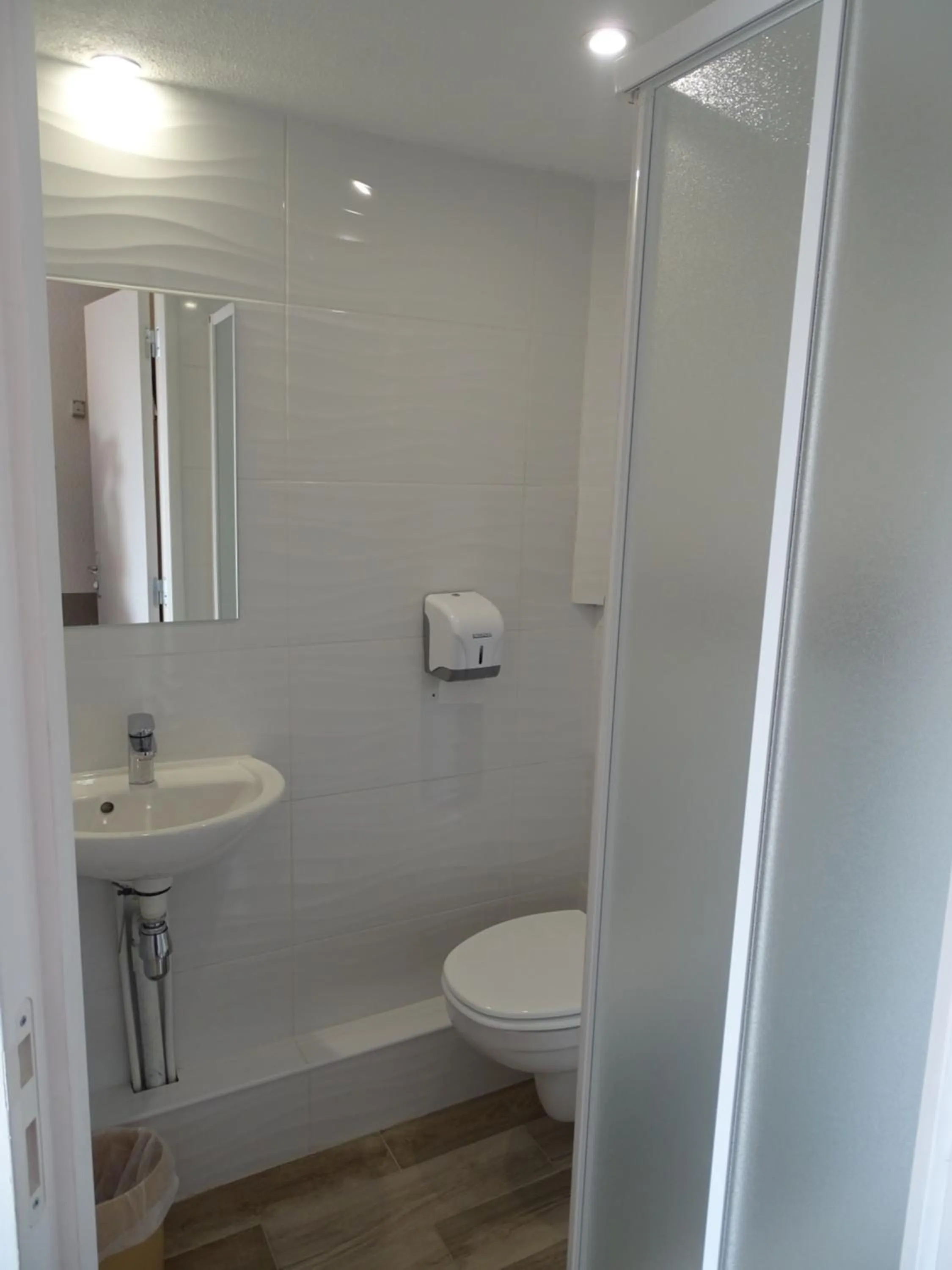 Shower in Première Classe Troyes Sud - Buchères