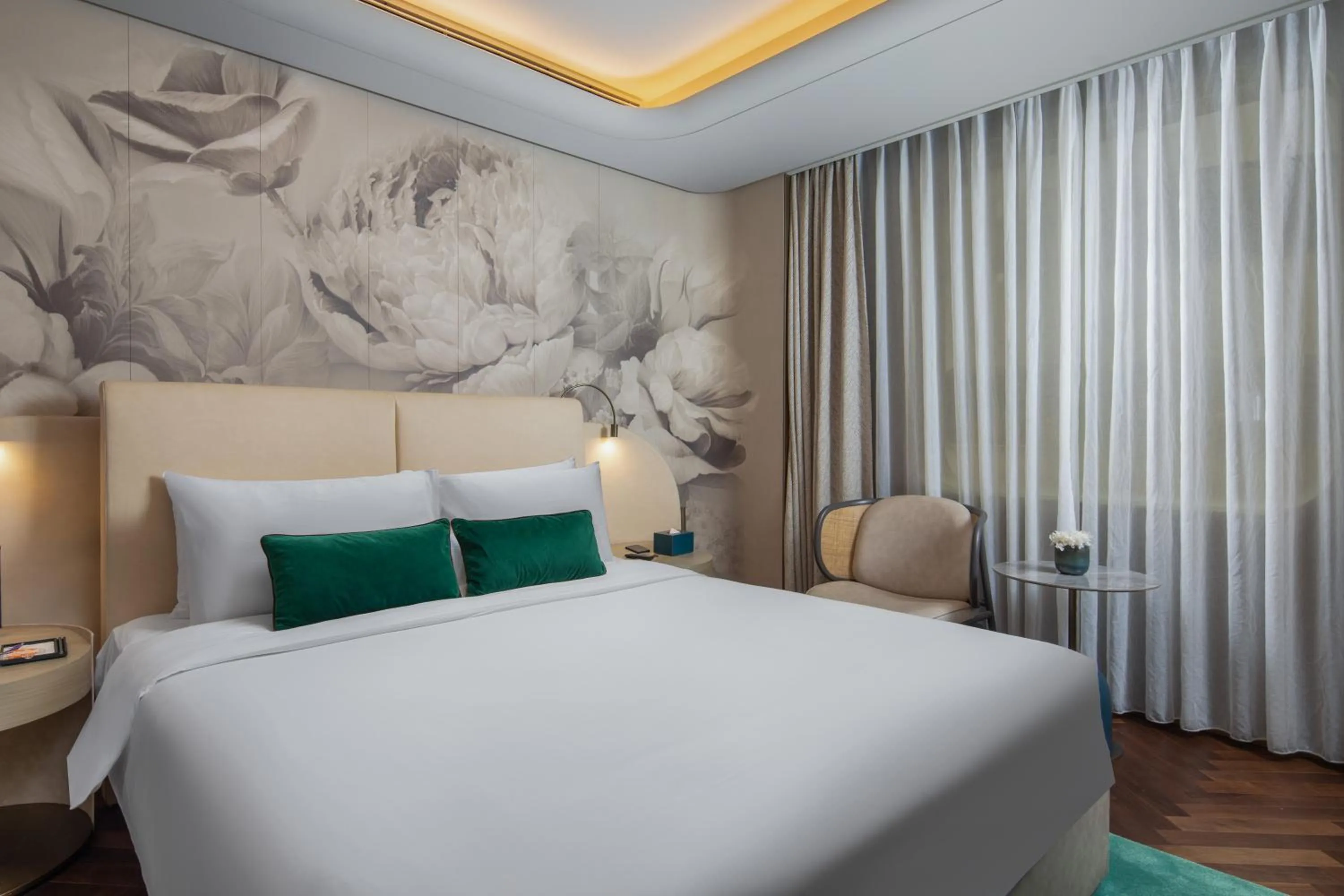 Bedroom, Bed in Blossom House Shanghai On The Bund