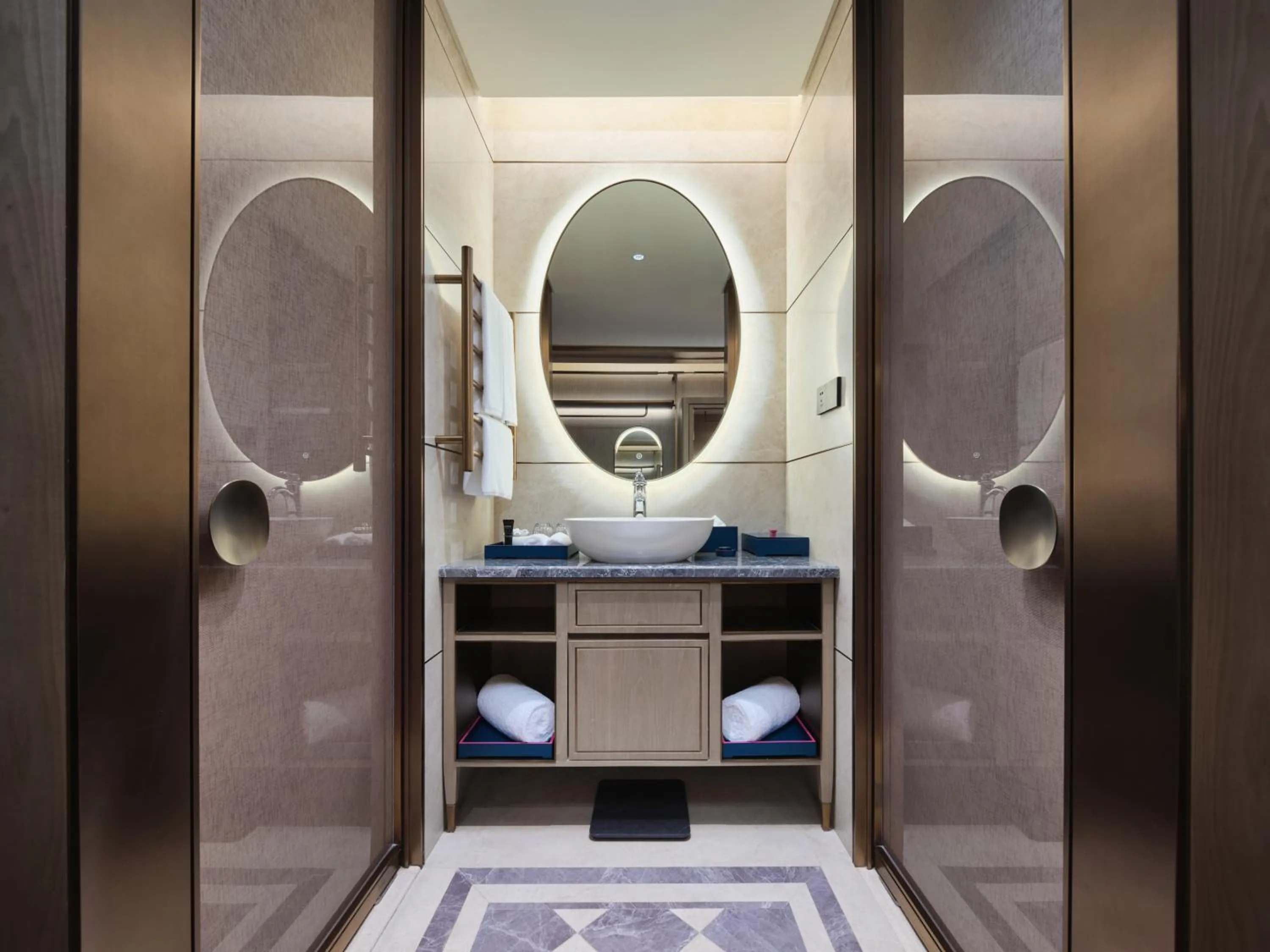 Bathroom in Blossom House Shanghai On The Bund