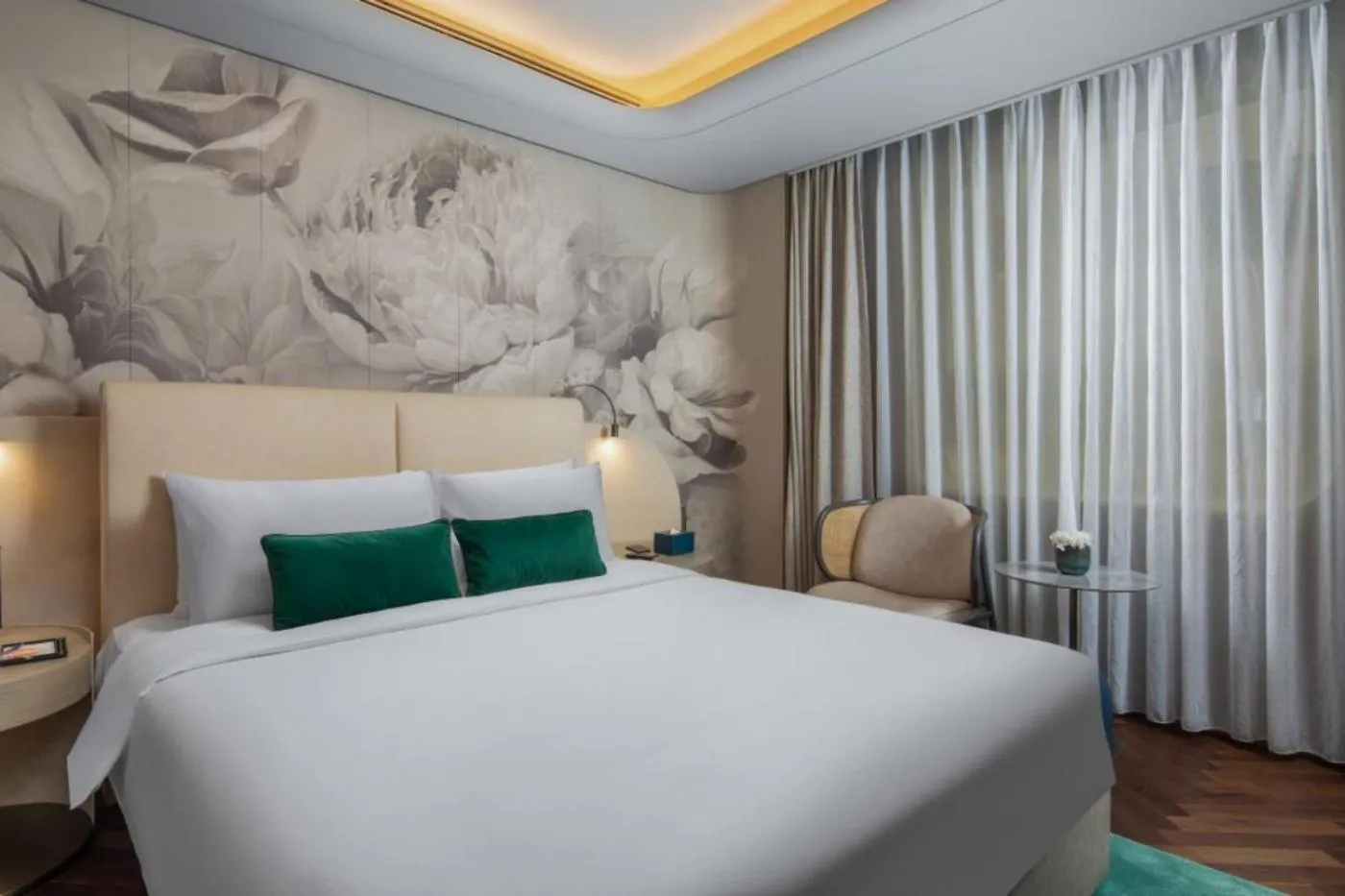 Bedroom, Bed in Blossom House Shanghai On The Bund