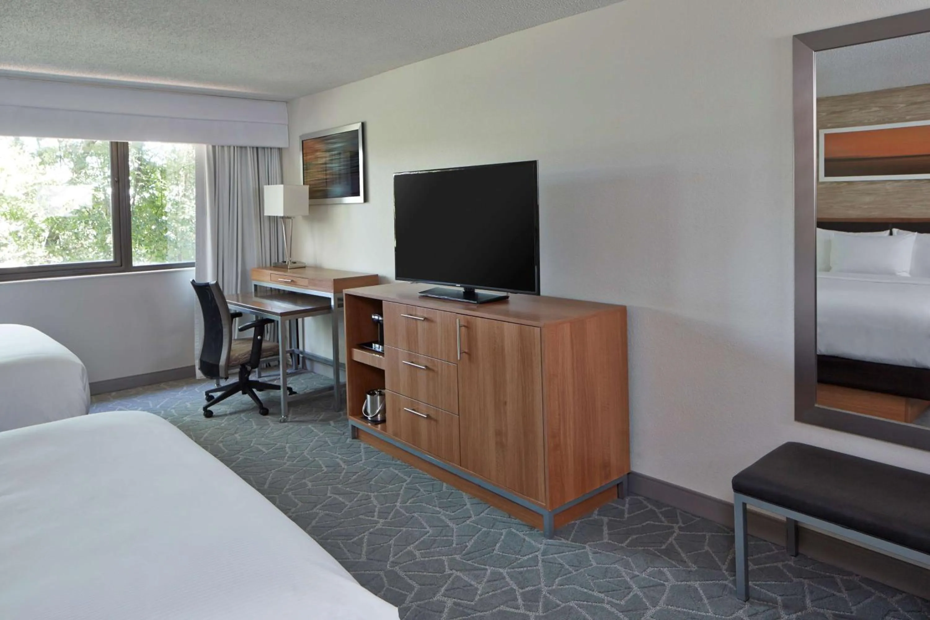Bedroom, Bed in Doubletree By Hilton Atlanta Perimeter Dunwoody