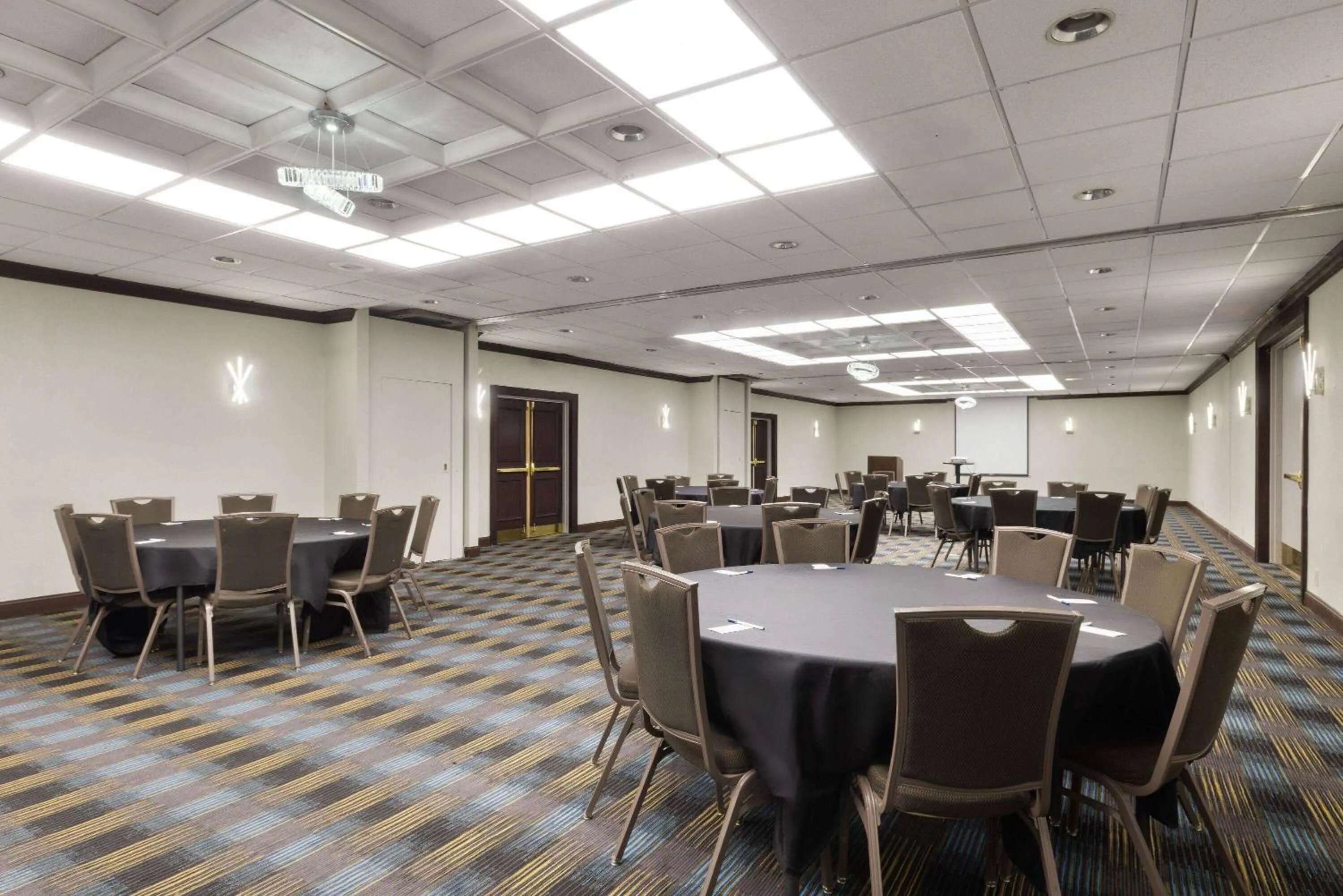 Meeting/conference room in Wingate by Wyndham Kansas City