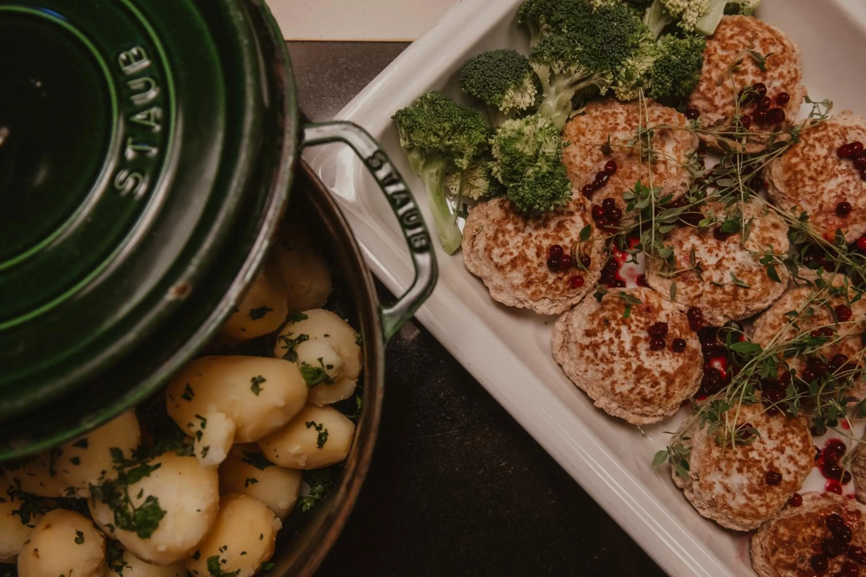 Dinner in Home Hotel Fregatten