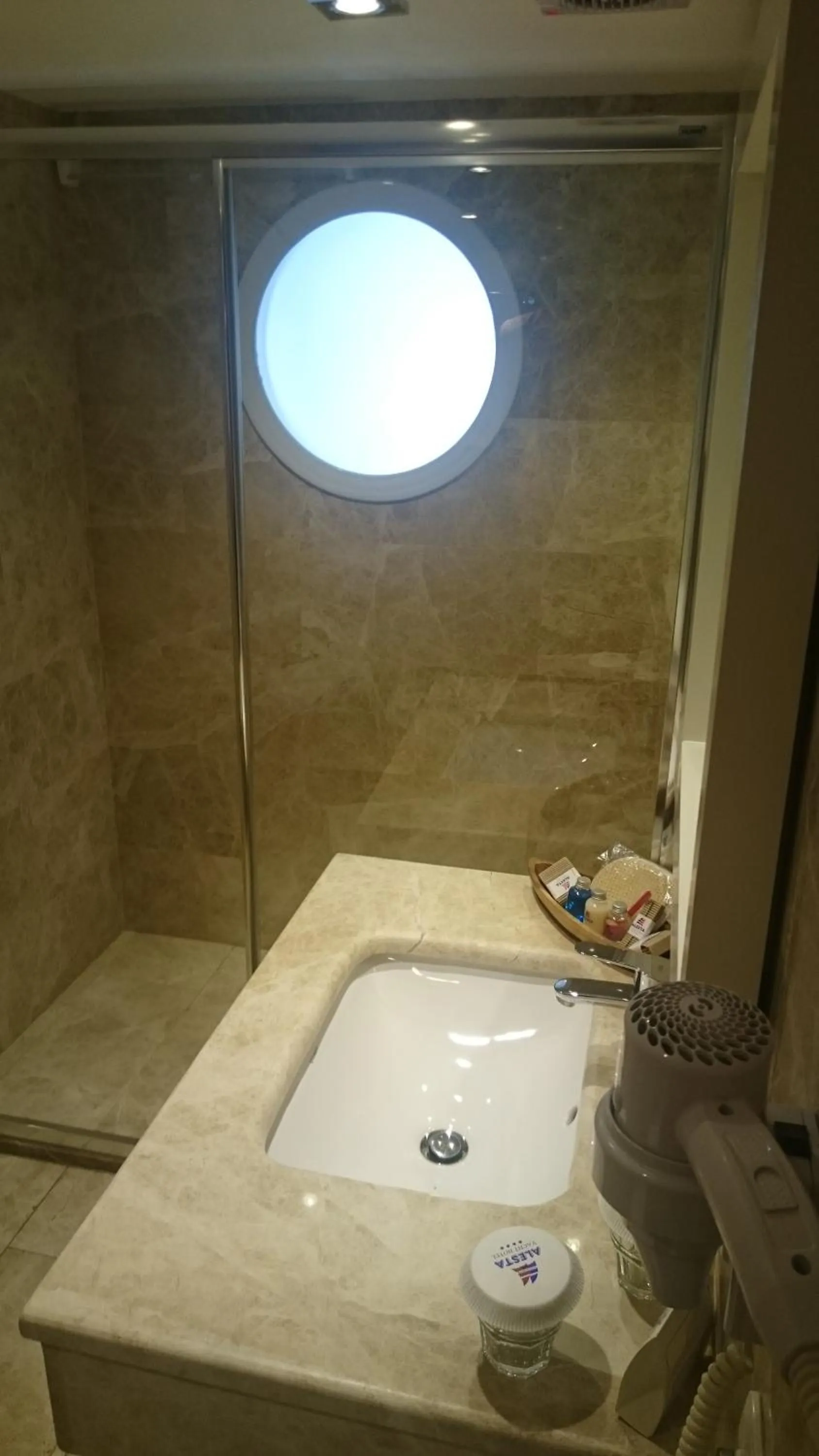 Bathroom in Alesta Residence