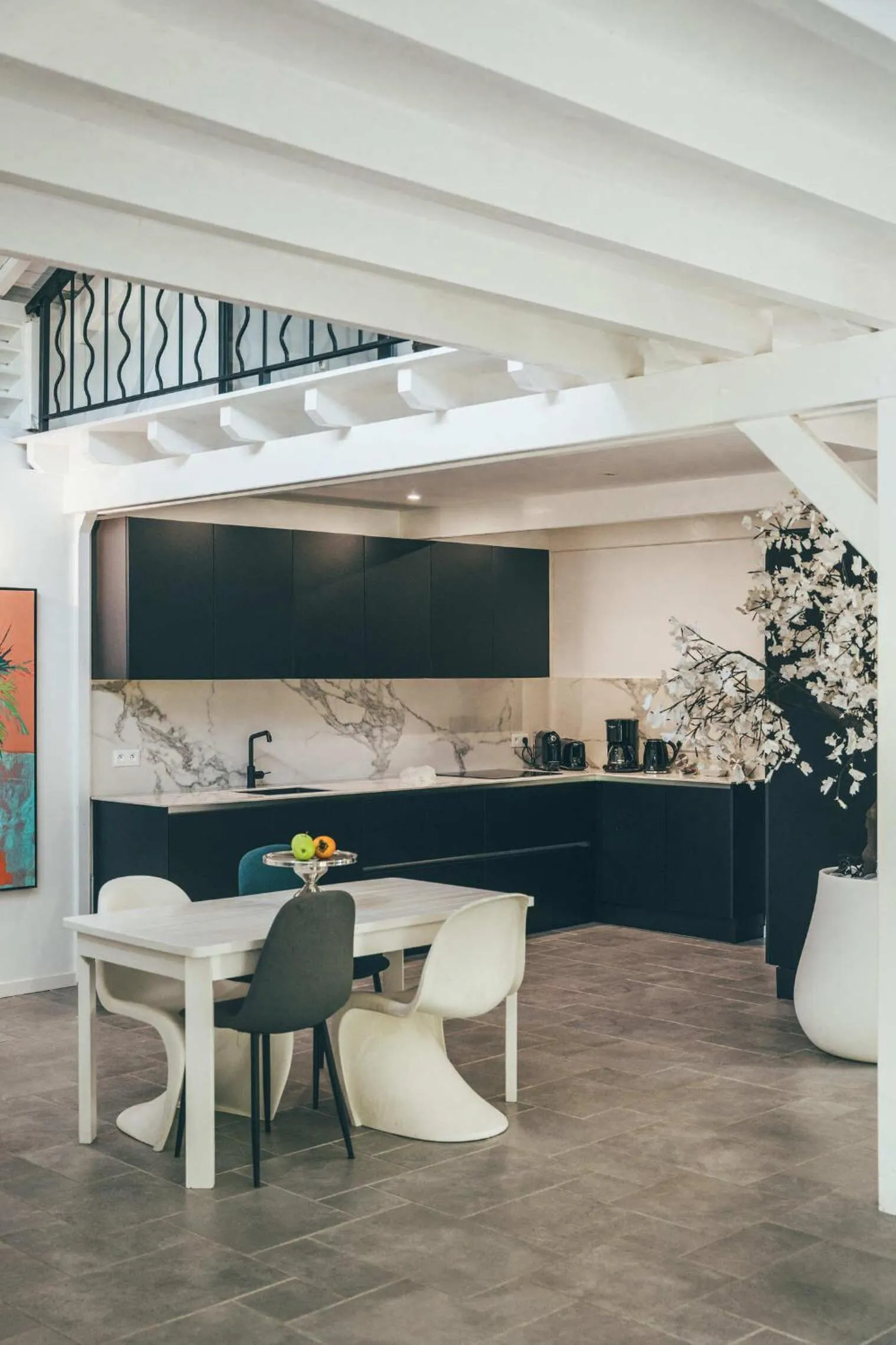 Kitchen or kitchenette in Domaine de la Palmeraie - Villas Lodge