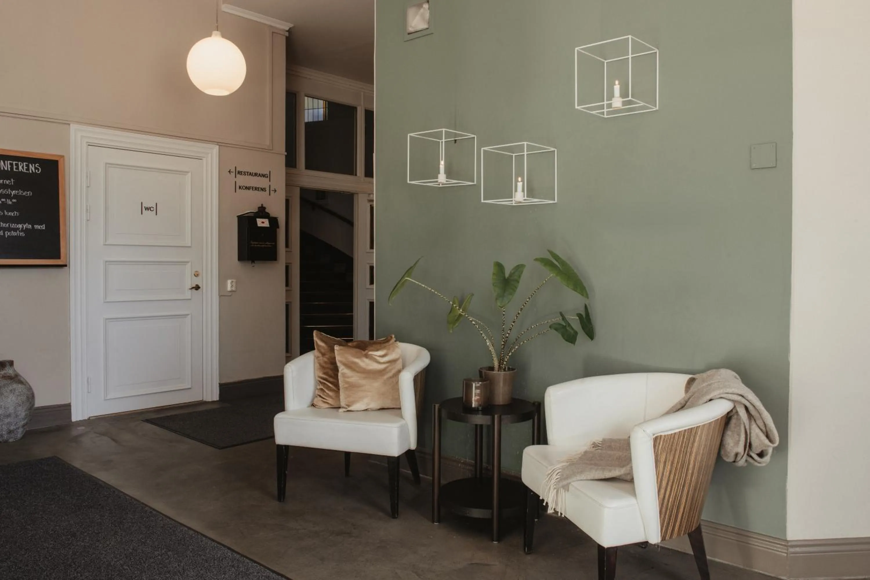 Lobby or reception in Home Hotel Post