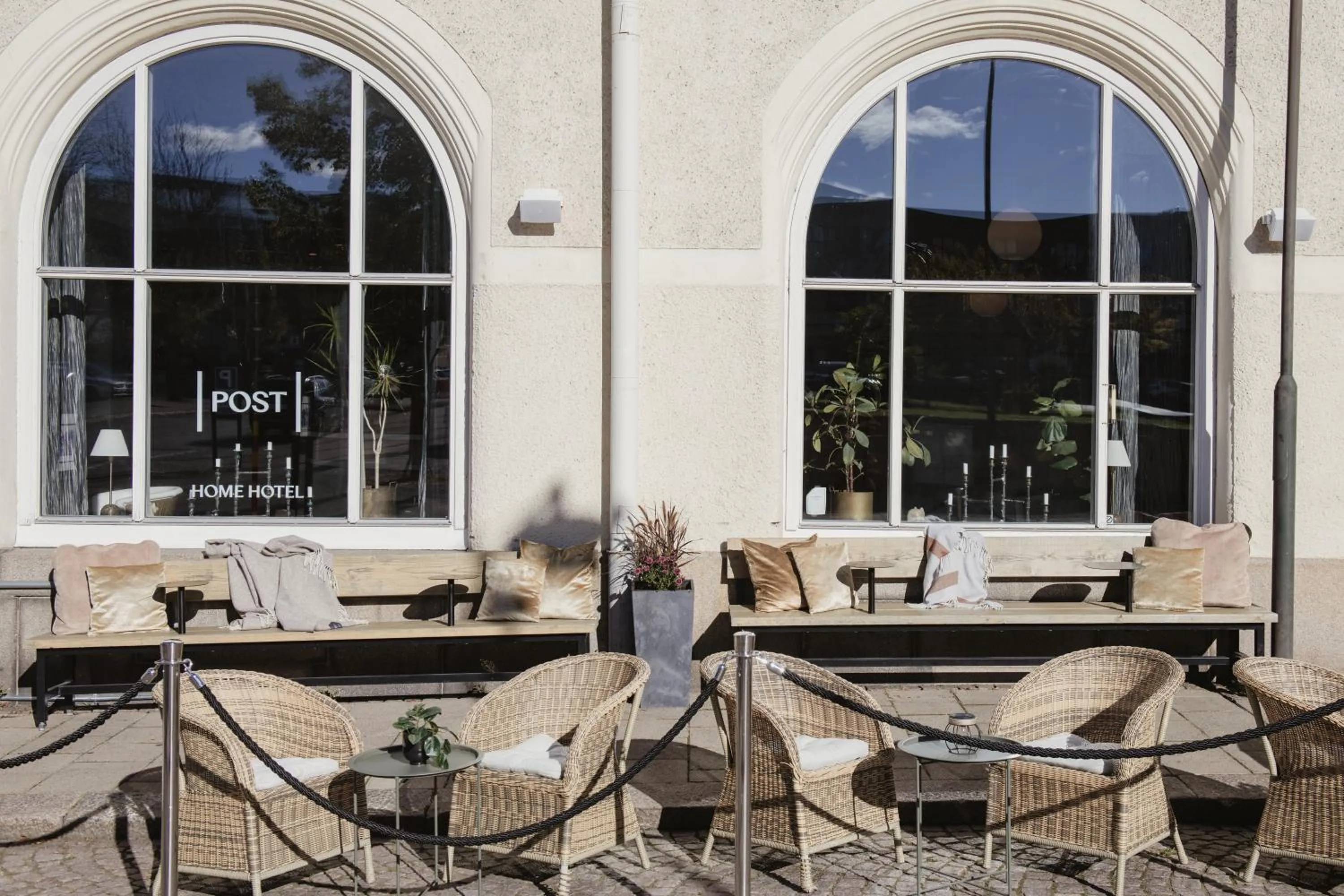 Facade/entrance in Home Hotel Post