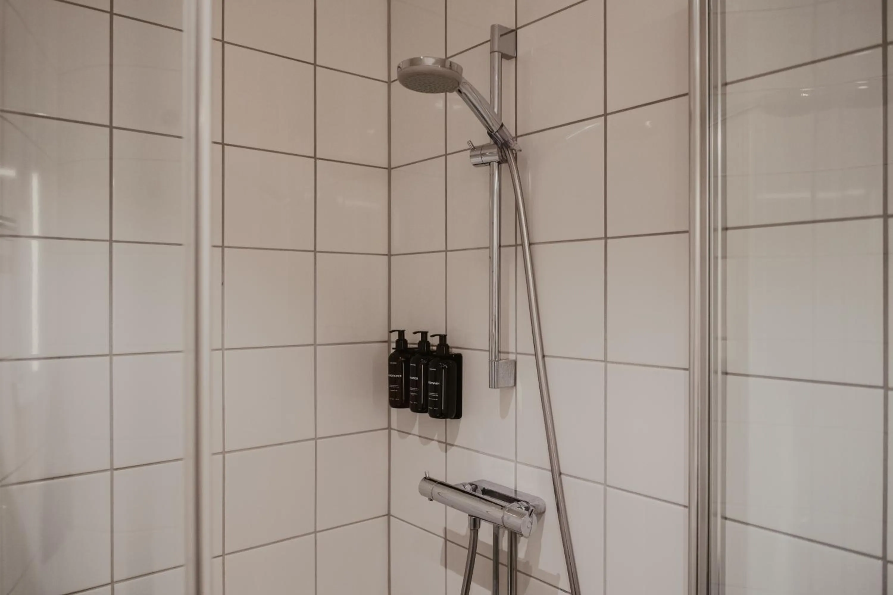 Bathroom in Home Hotel Post