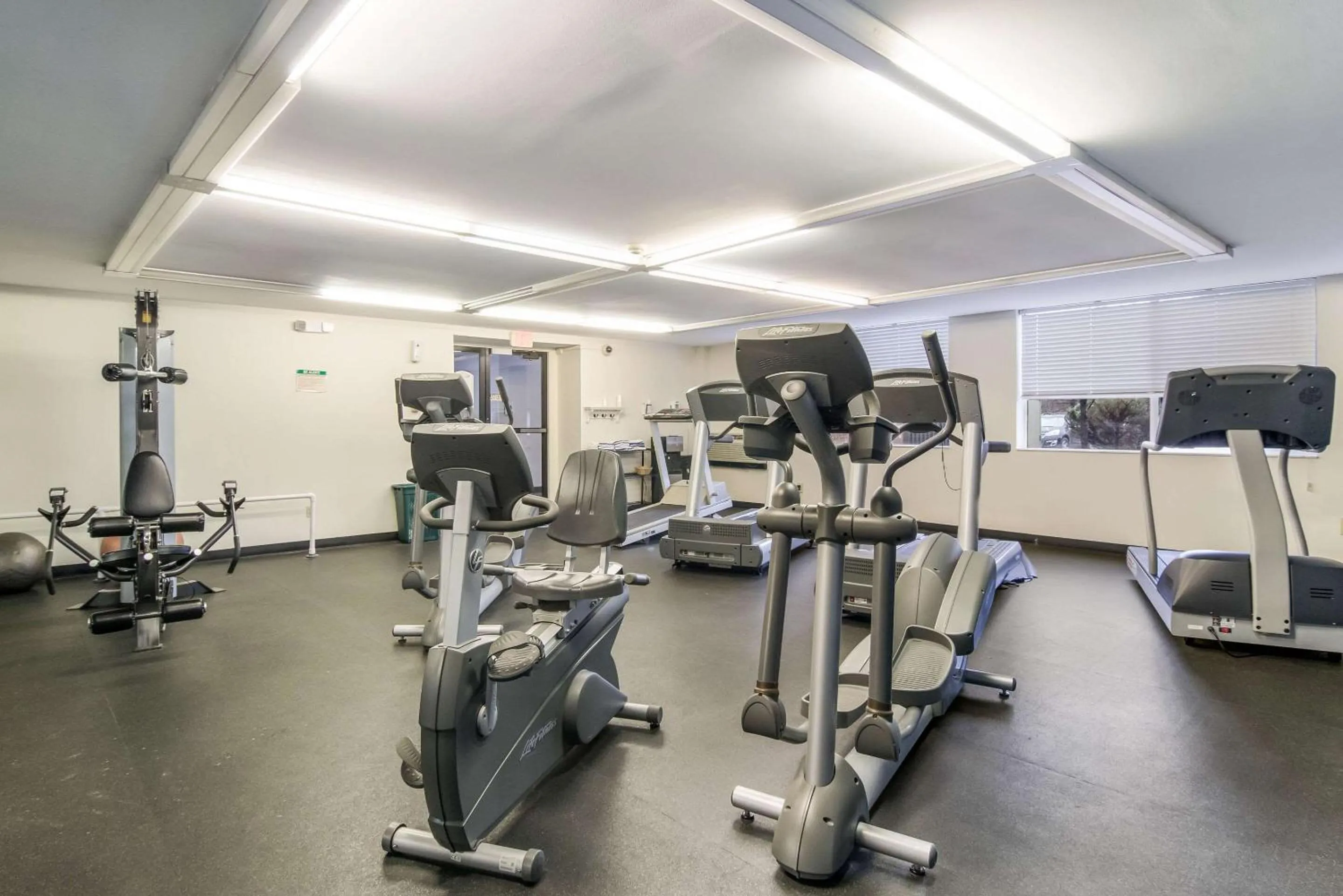 Fitness centre/facilities in Comfort Inn & Suites Pittsburgh Fox Chapel
