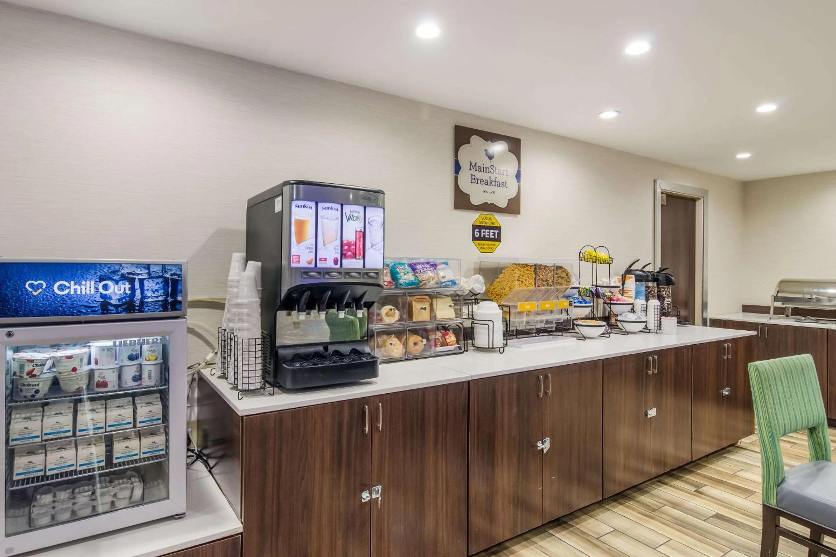 Restaurant/places to eat in Comfort Inn & Suites Pittsburgh Fox Chapel