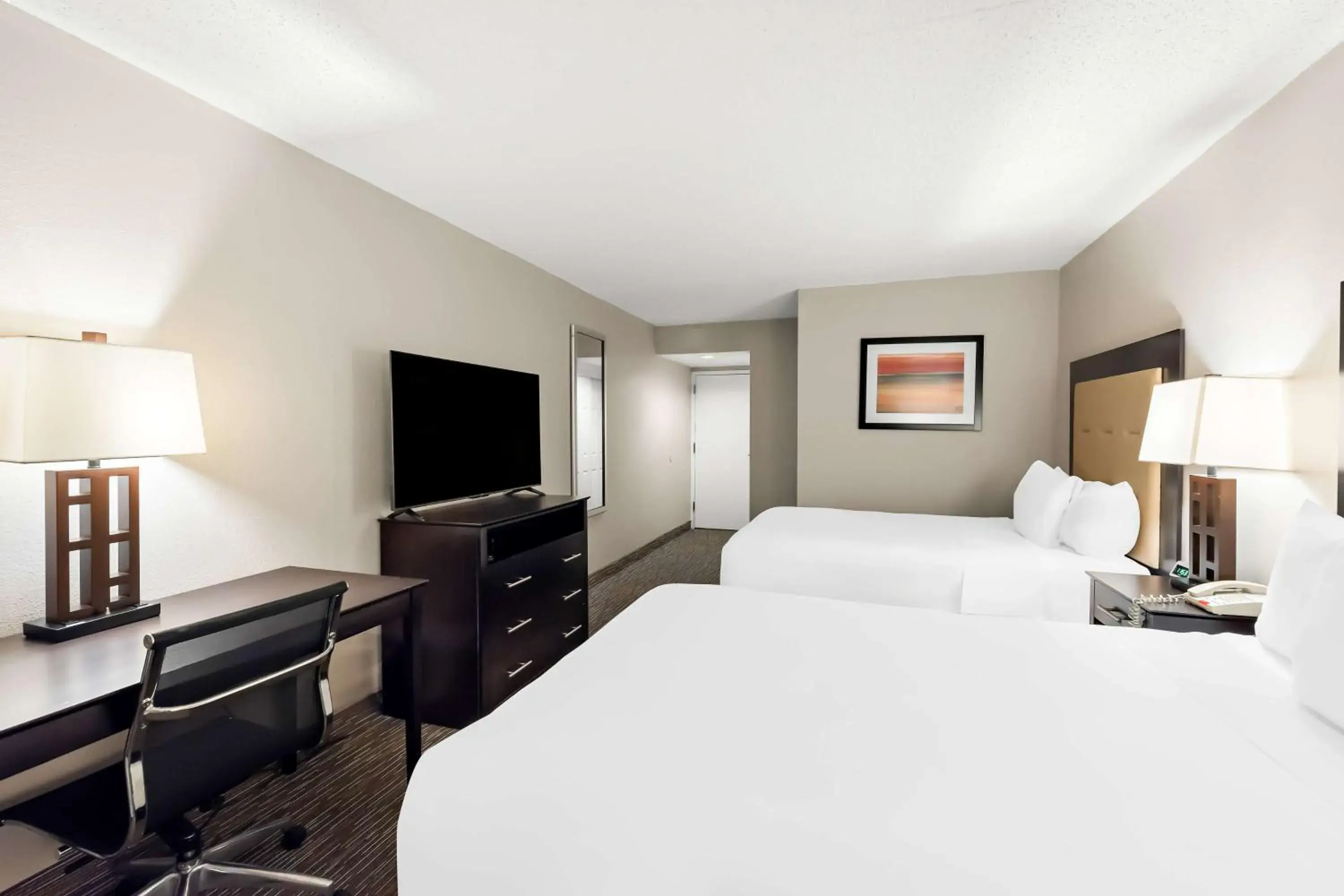 2 Full Beds Non-Smoking in Sonesta Essential Atlantic City West 2 Full Beds Non-Smoking in Sonesta Essential Atlantic City West