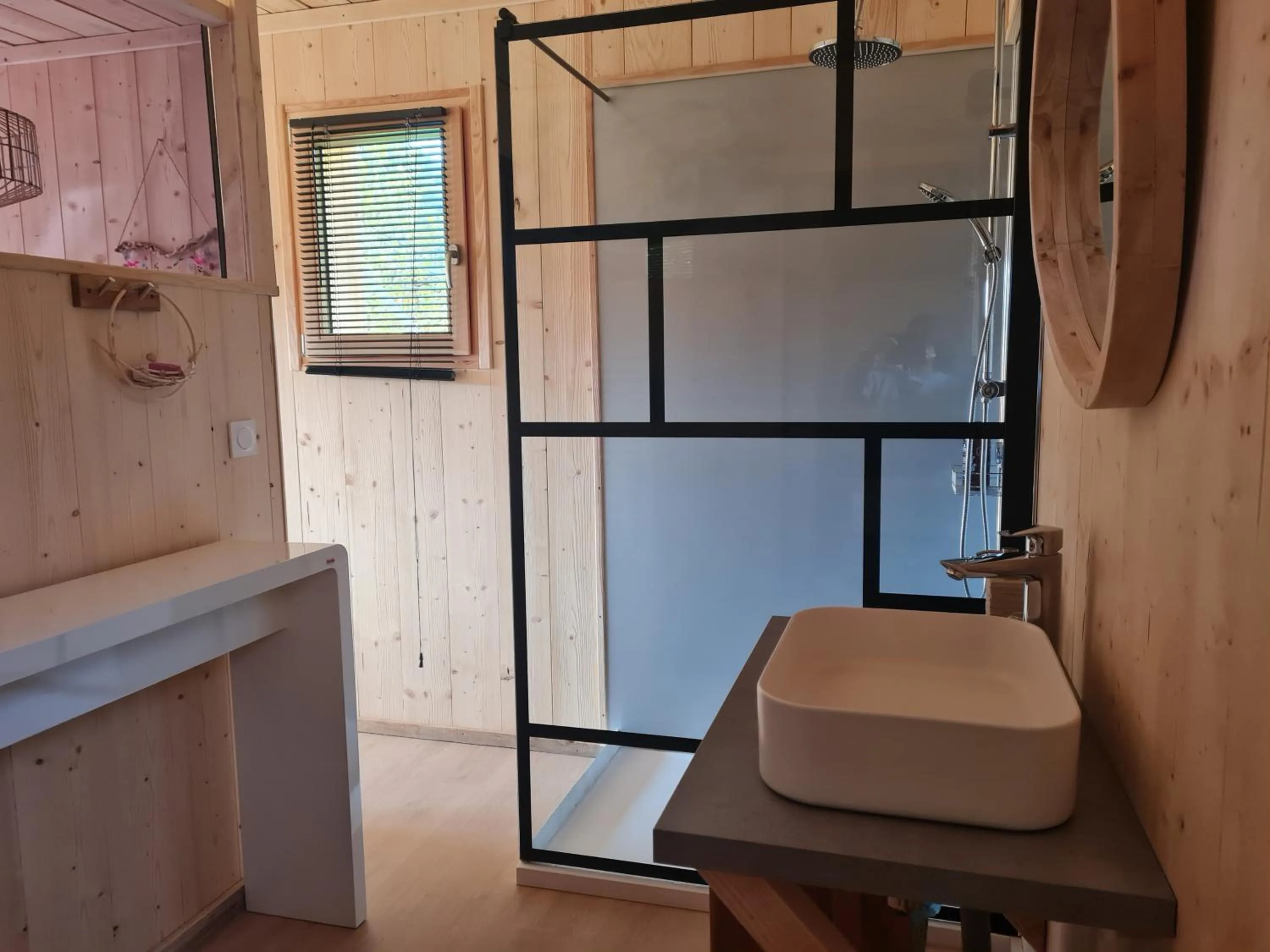 Bathroom in Le Chalet Du Blanc Spa yoga