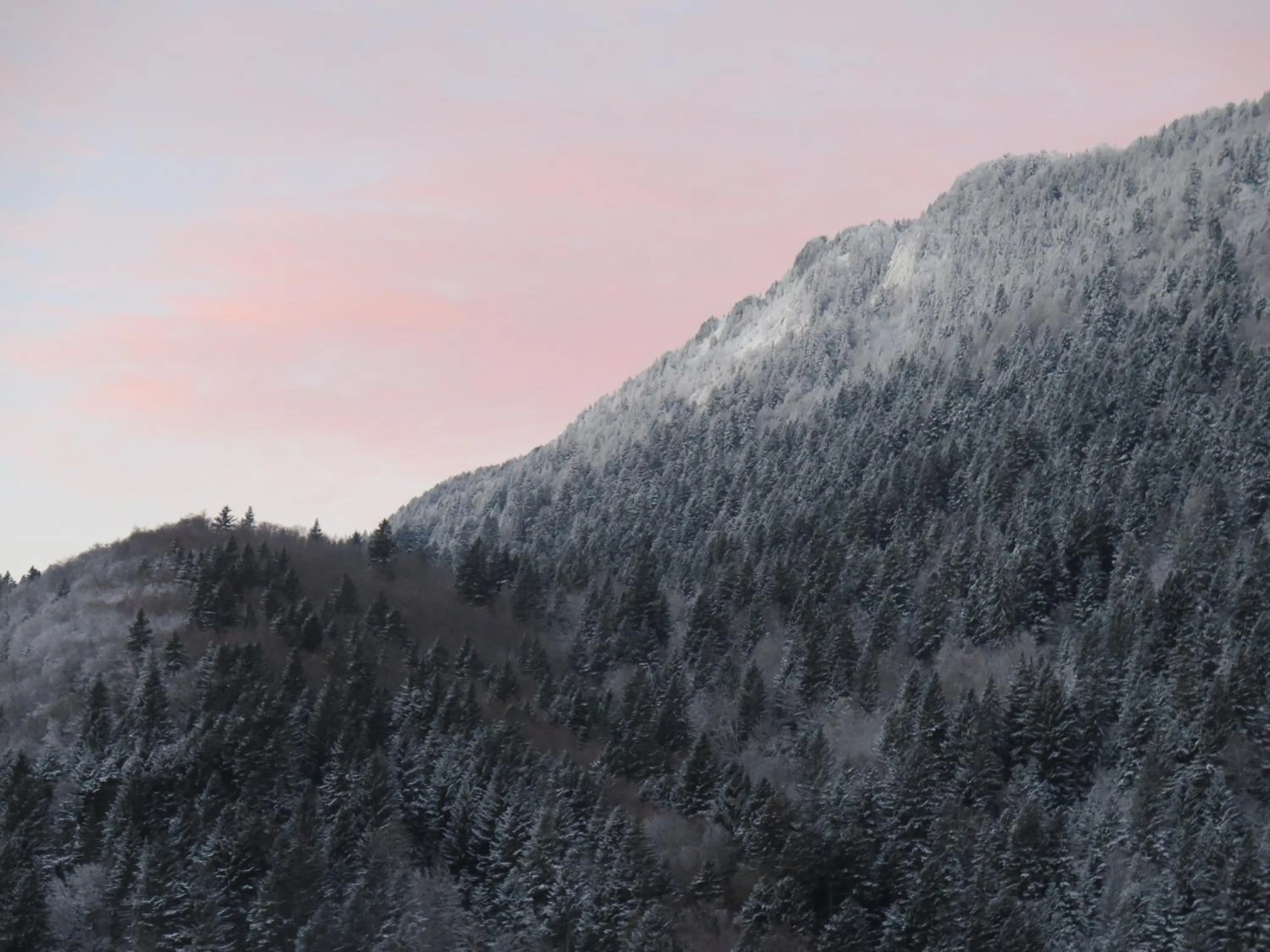 Mountain view in Le Chalet Du Blanc Spa yoga