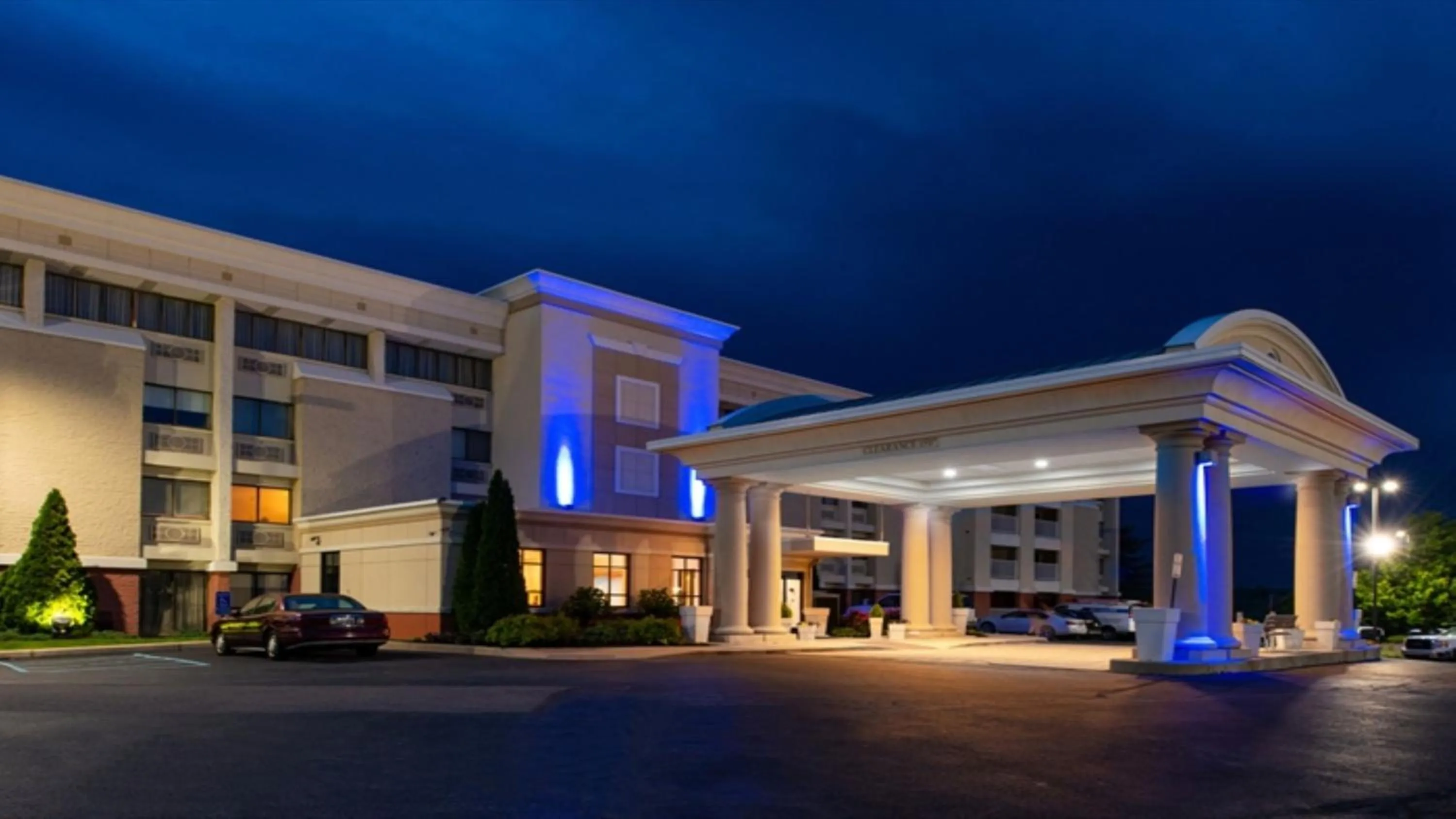 Property building in Holiday Inn Express Cincinnati West by IHG