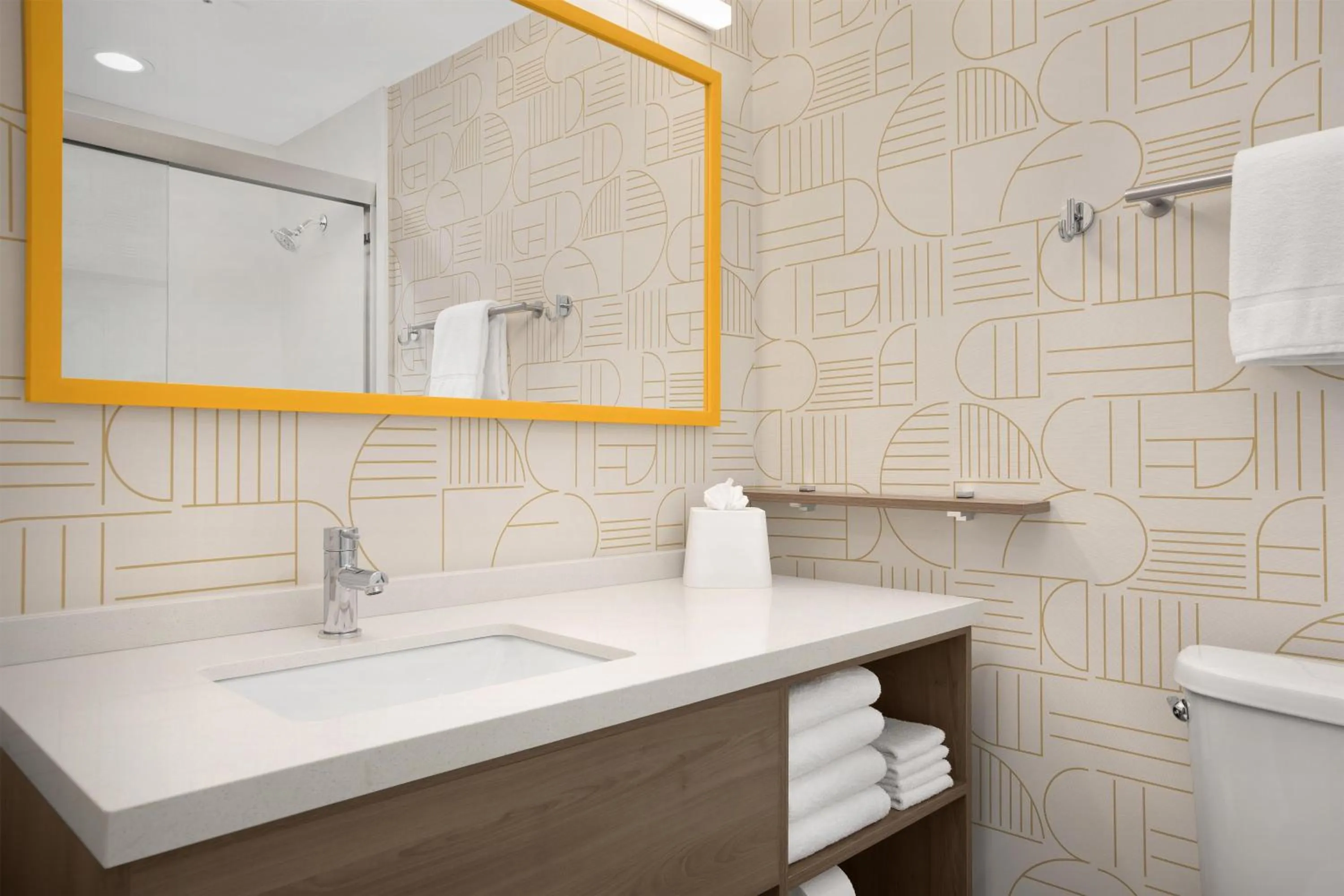 Bathroom in Home2 Suites by Hilton Scottsdale Old Town