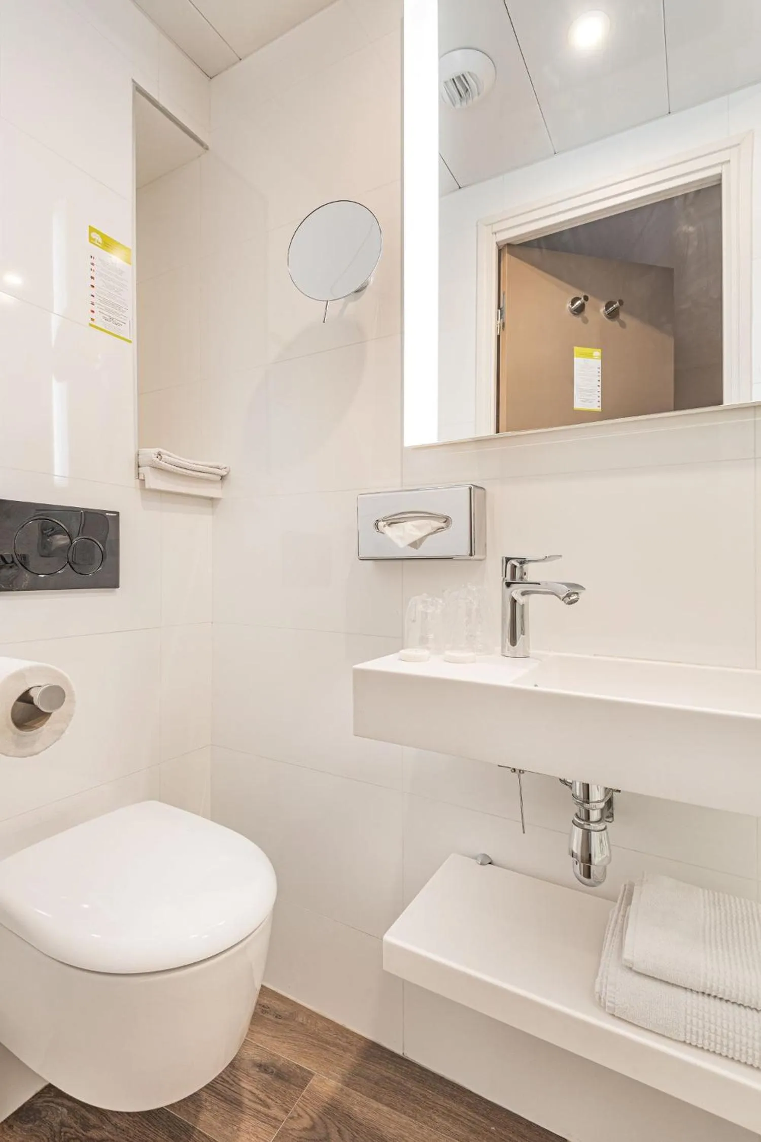 Toilet in Courcelles Médéric