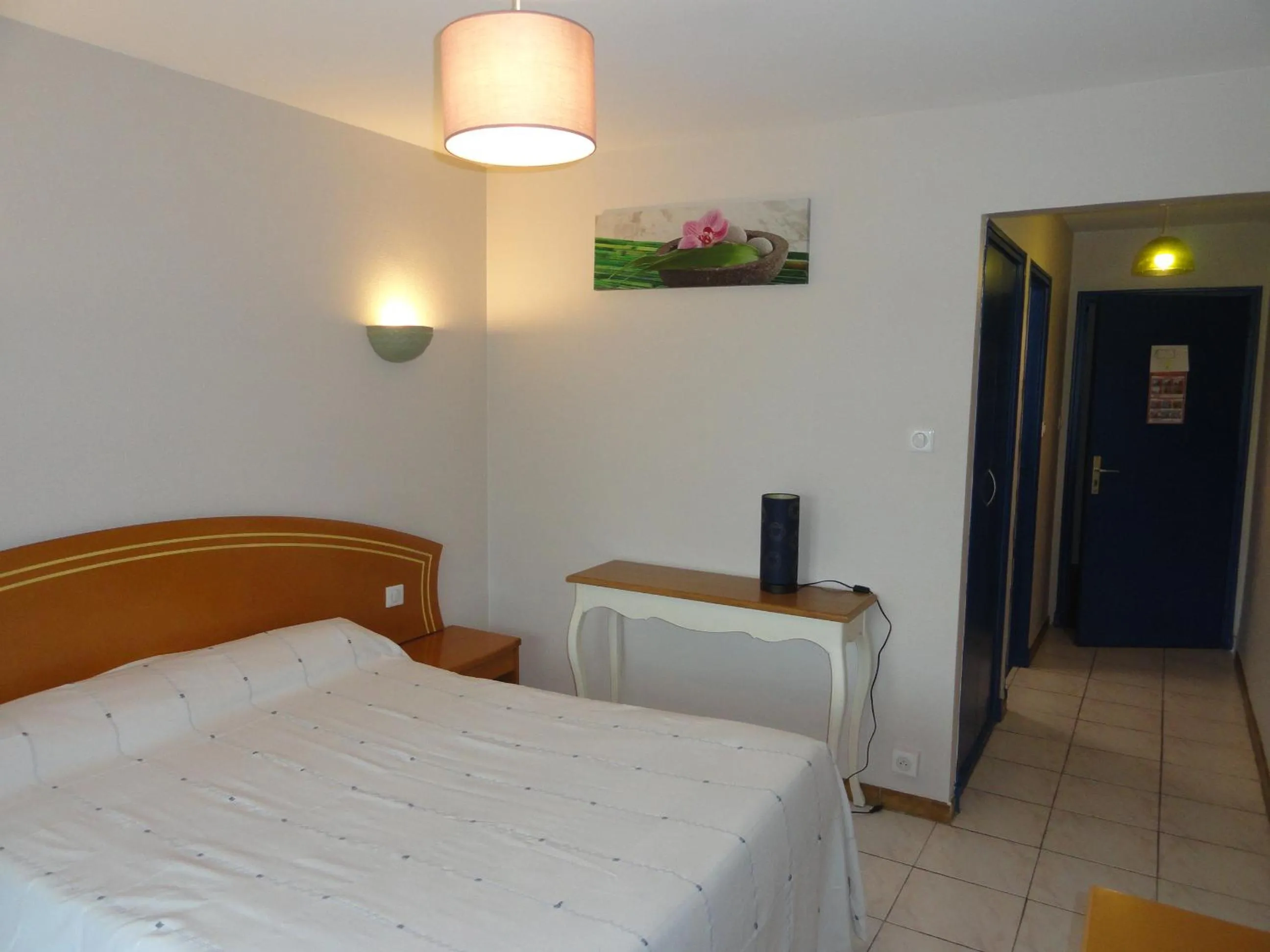 Photo of the whole room in Hotel de l'île