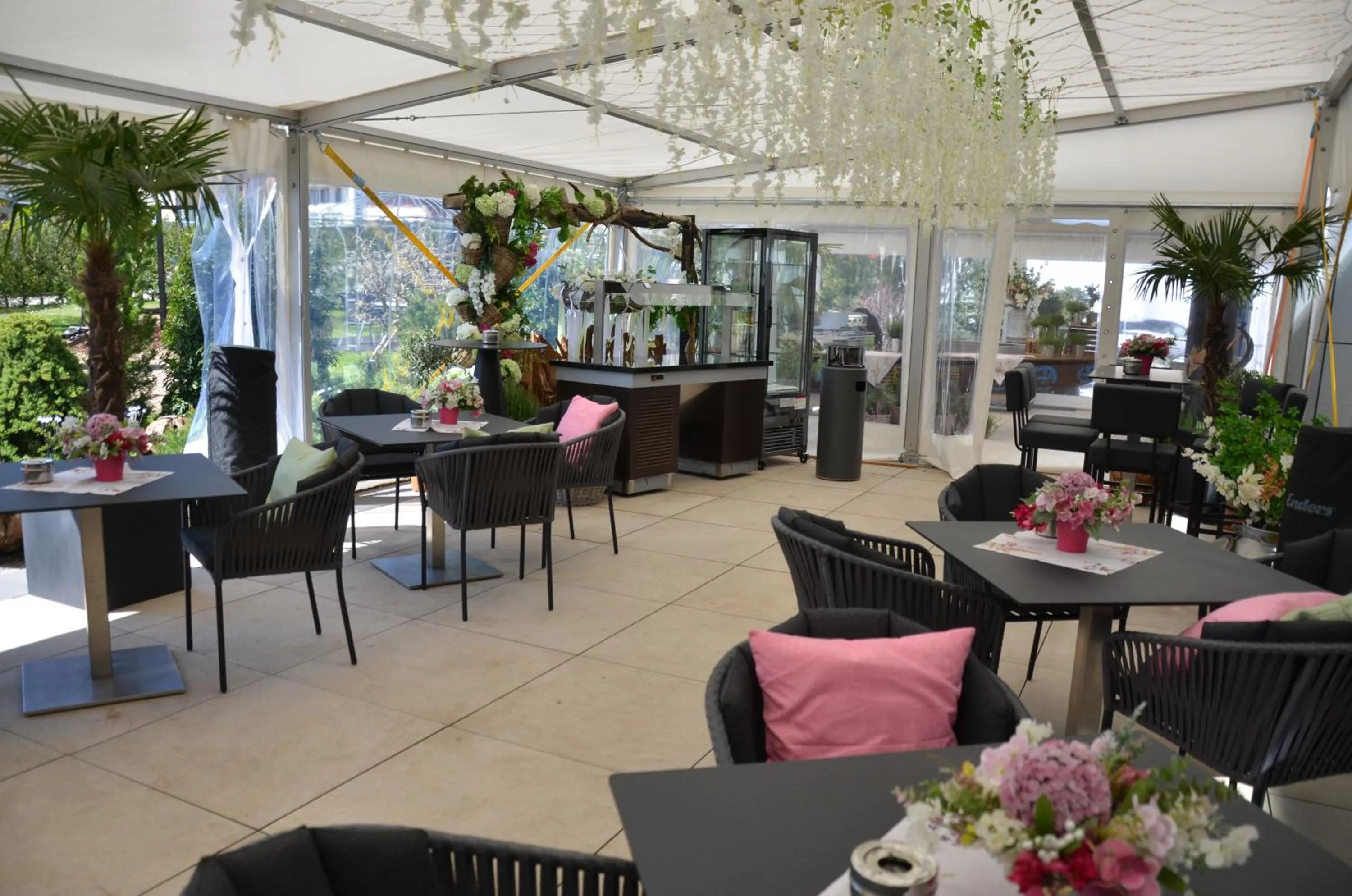 Restaurant/places to eat in Hotel Egerkingen, idealer Zwischenstopp