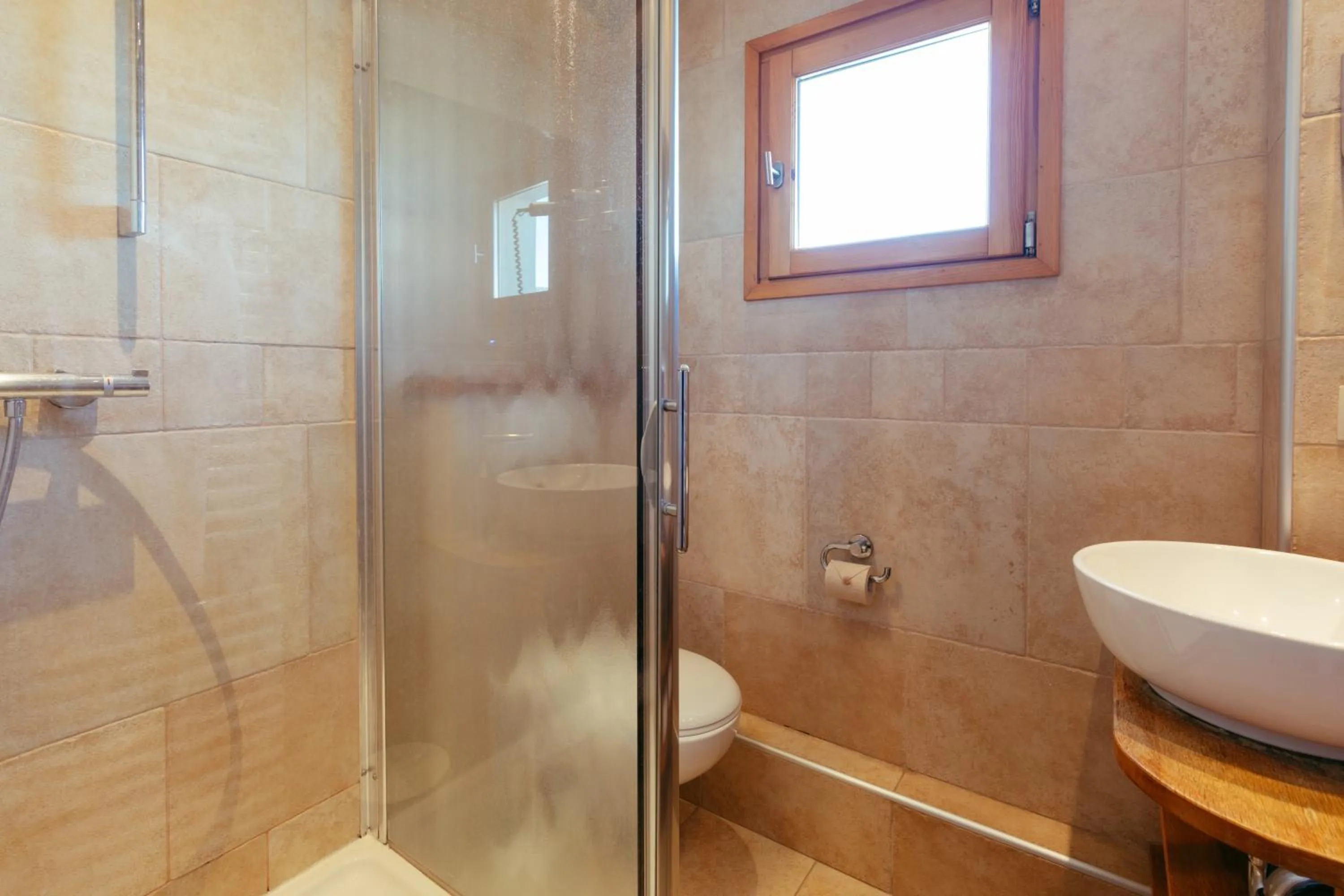 Bathroom in Hôtel Le Caprice Des Neiges Combloux