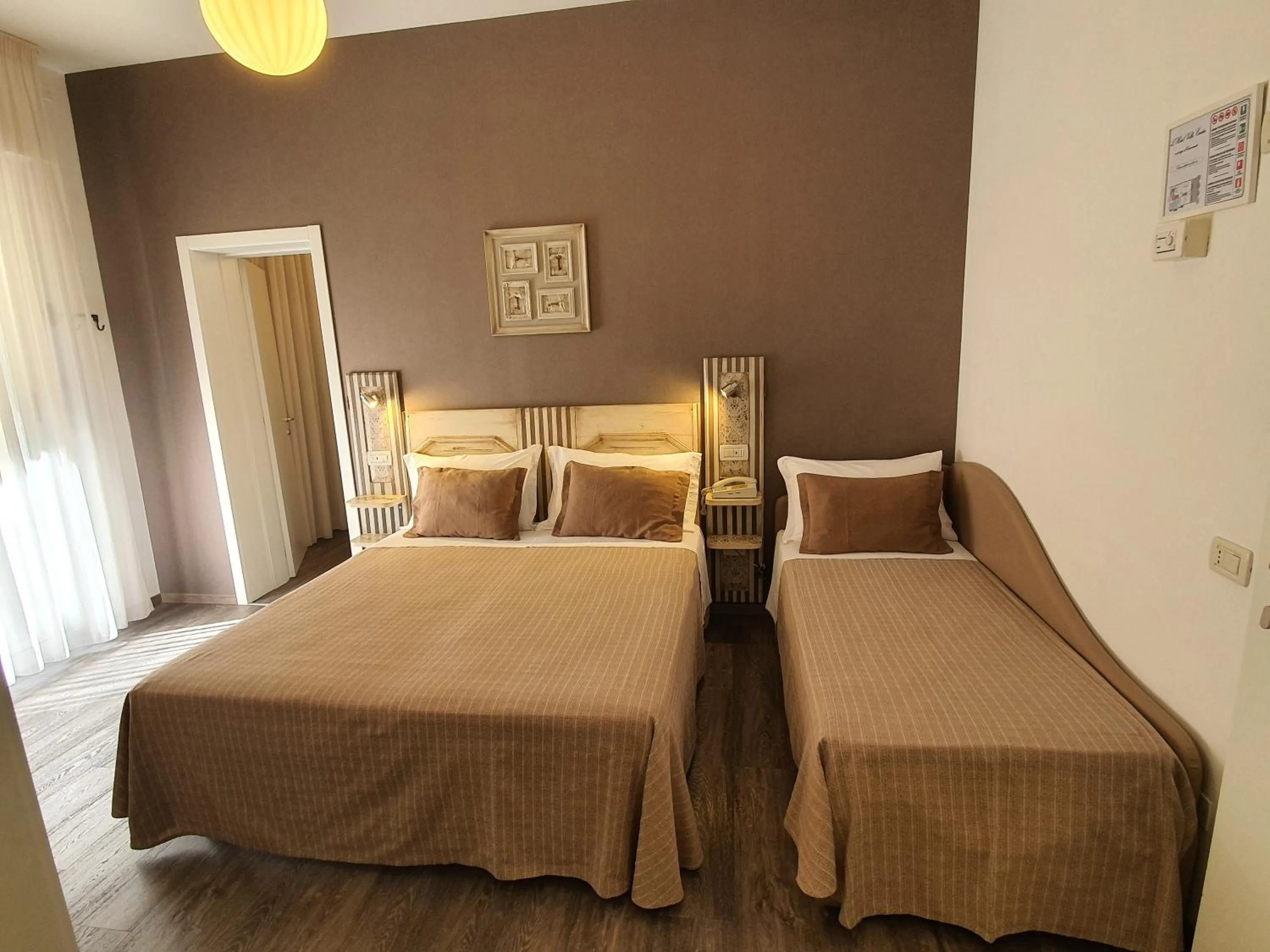 Bed in Hotel Villa Esedra