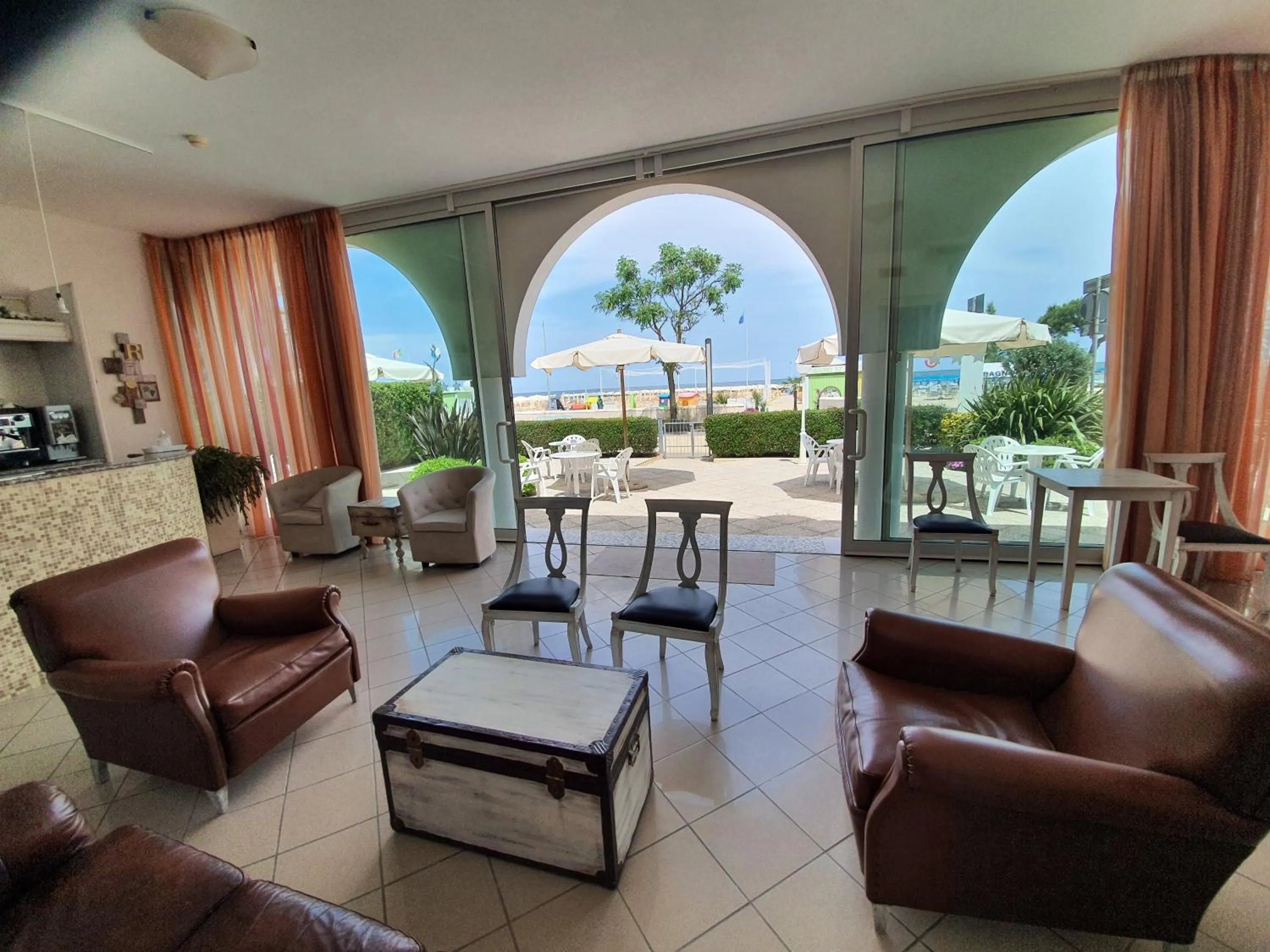 Living room in Hotel Villa Esedra