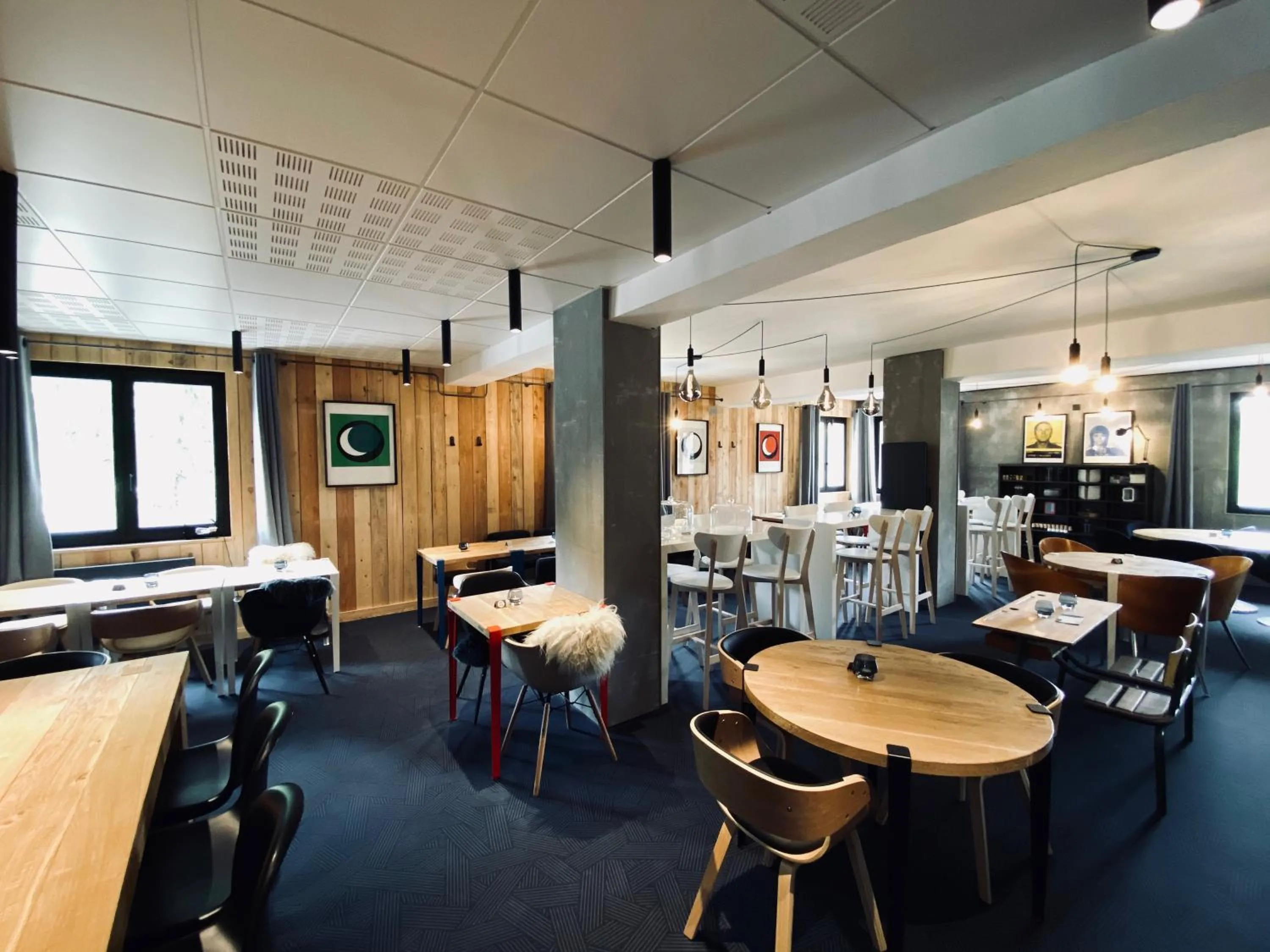 Restaurant/places to eat in Hôtel 16 | 150 Montagne & Spa Nuxe