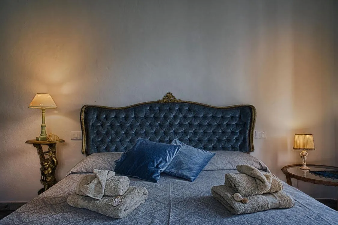 Photo of the whole room, Bed in B.E.A. Maison