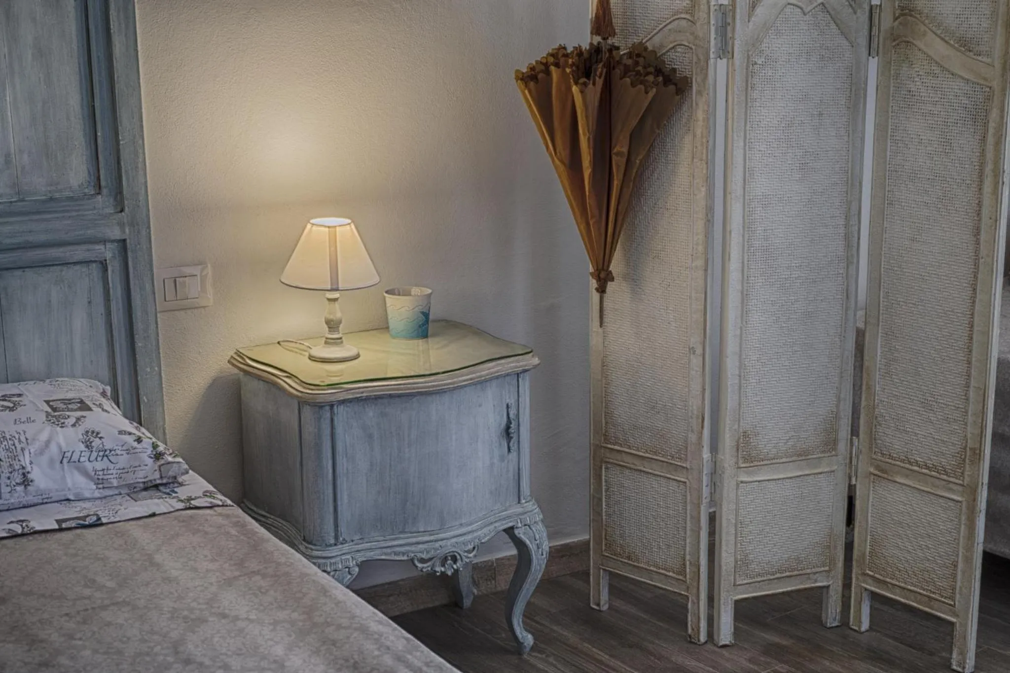 Decorative detail, Bed in B.E.A. Maison