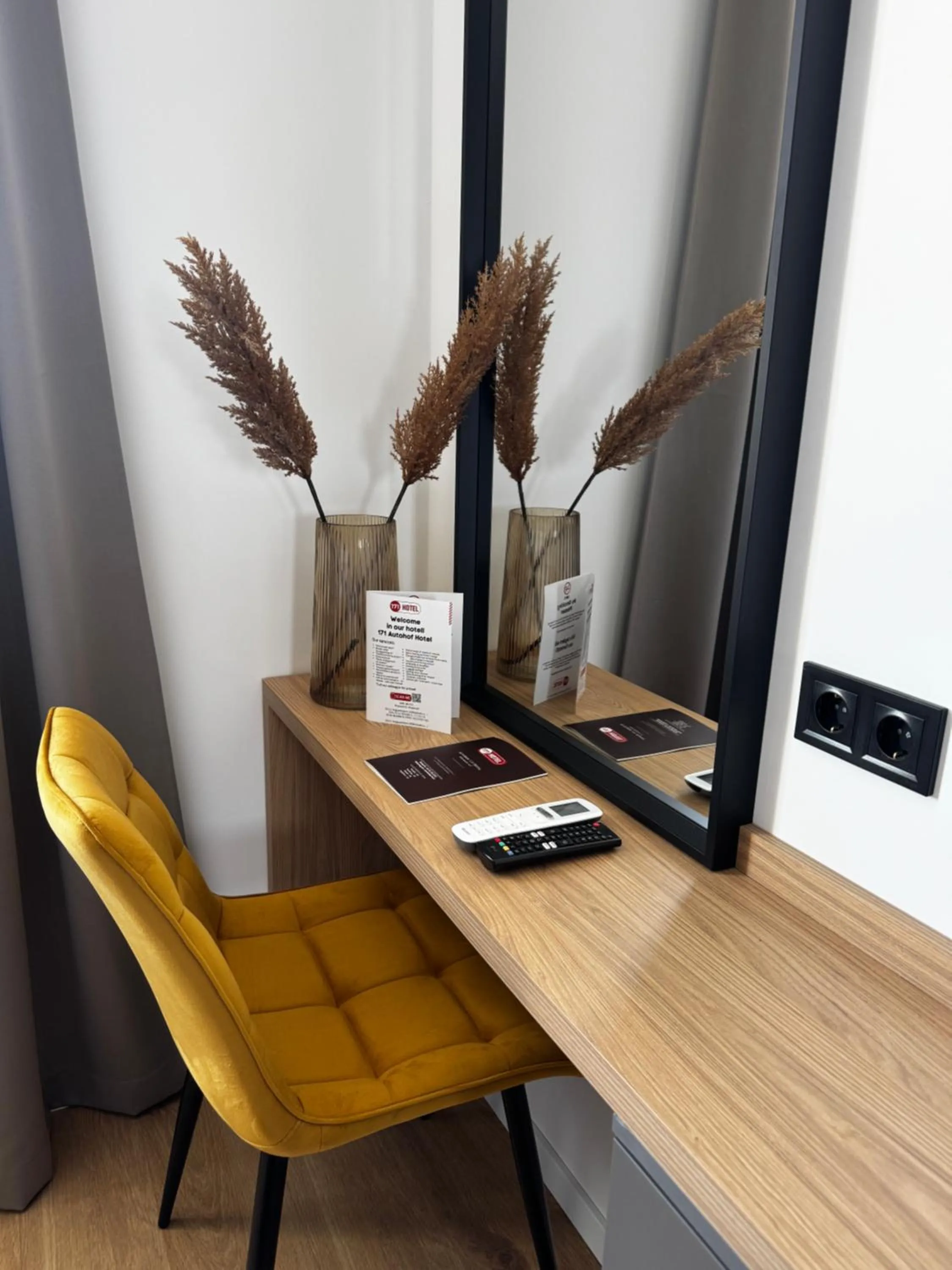 Bedroom in 171 Hotel Hegyeshalom