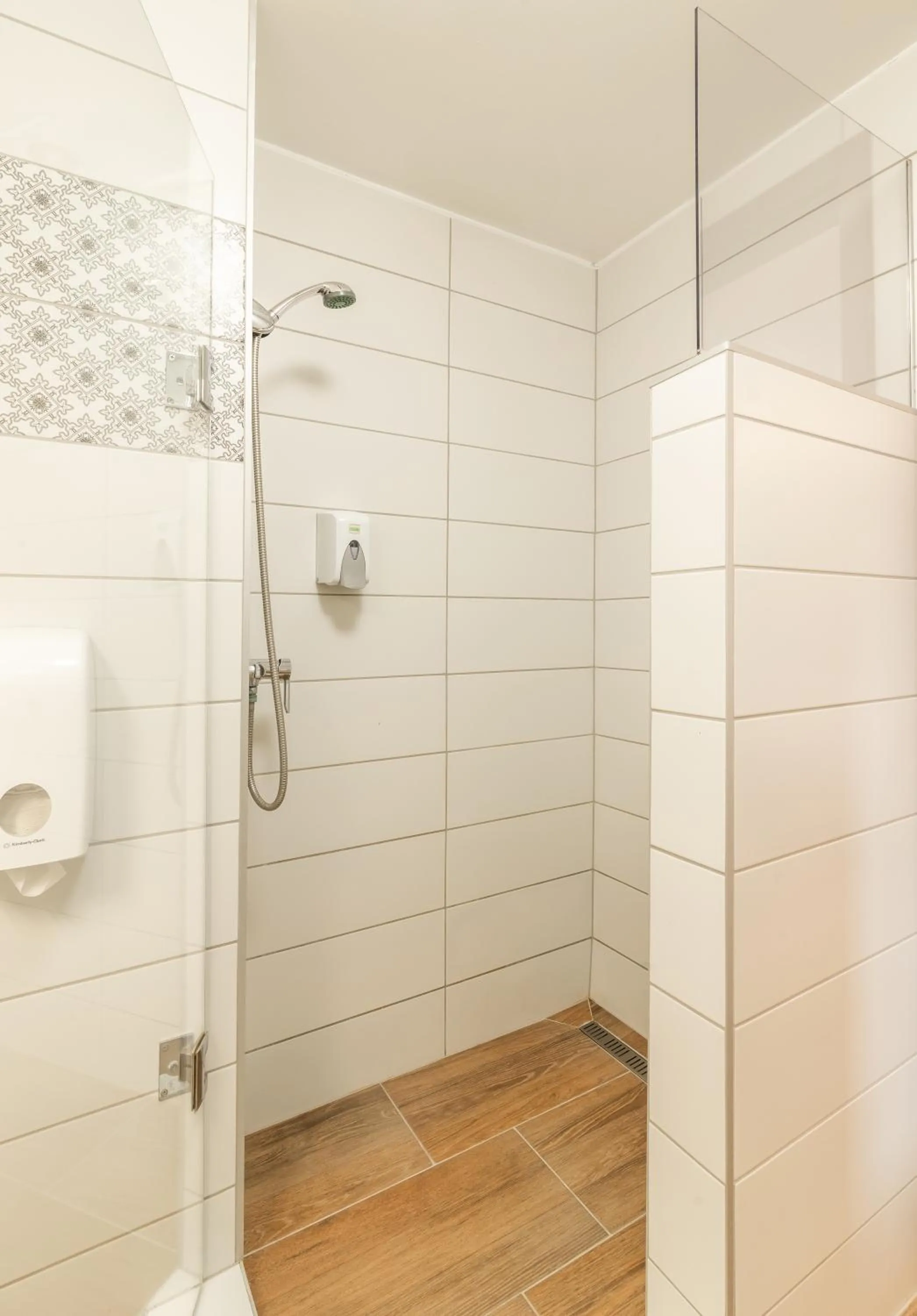 Bathroom in 171 Hotel Hegyeshalom