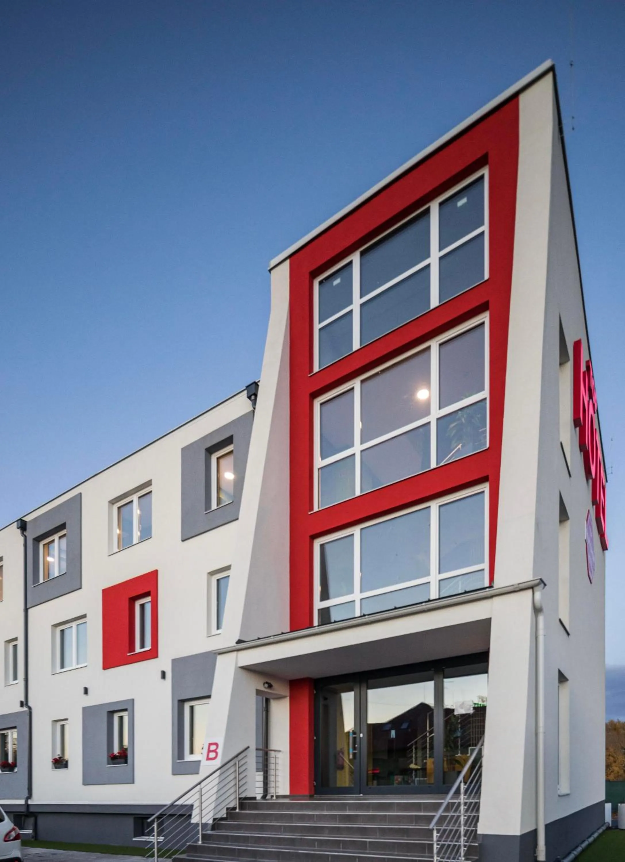 Property building in 171 Hotel Hegyeshalom