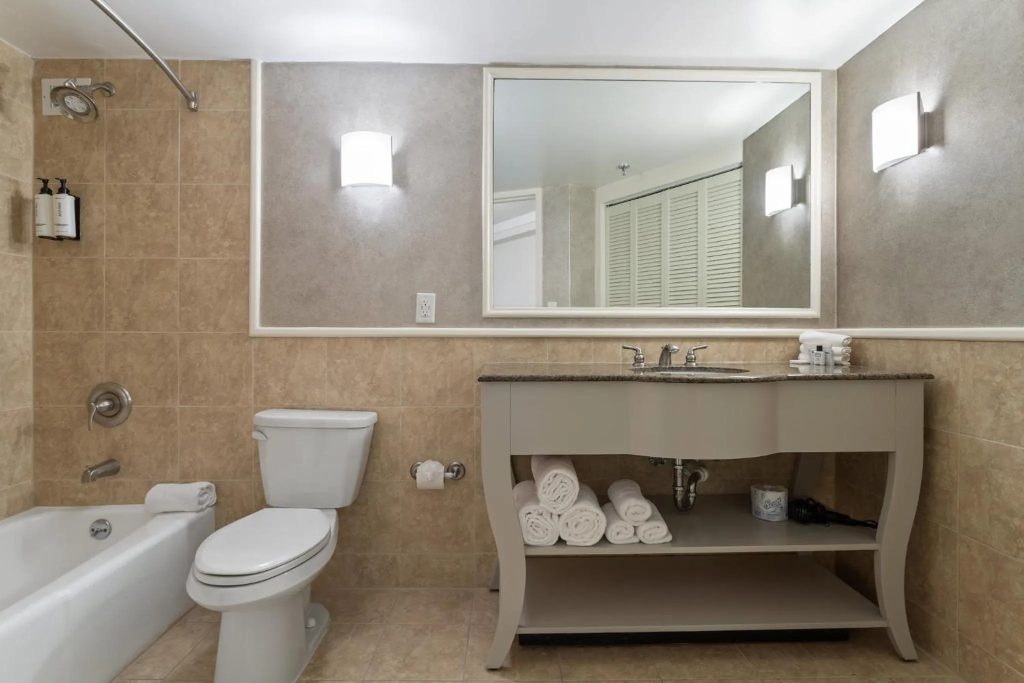 Bathroom in Crowne Plaza Executive Center Baton Rouge by IHG