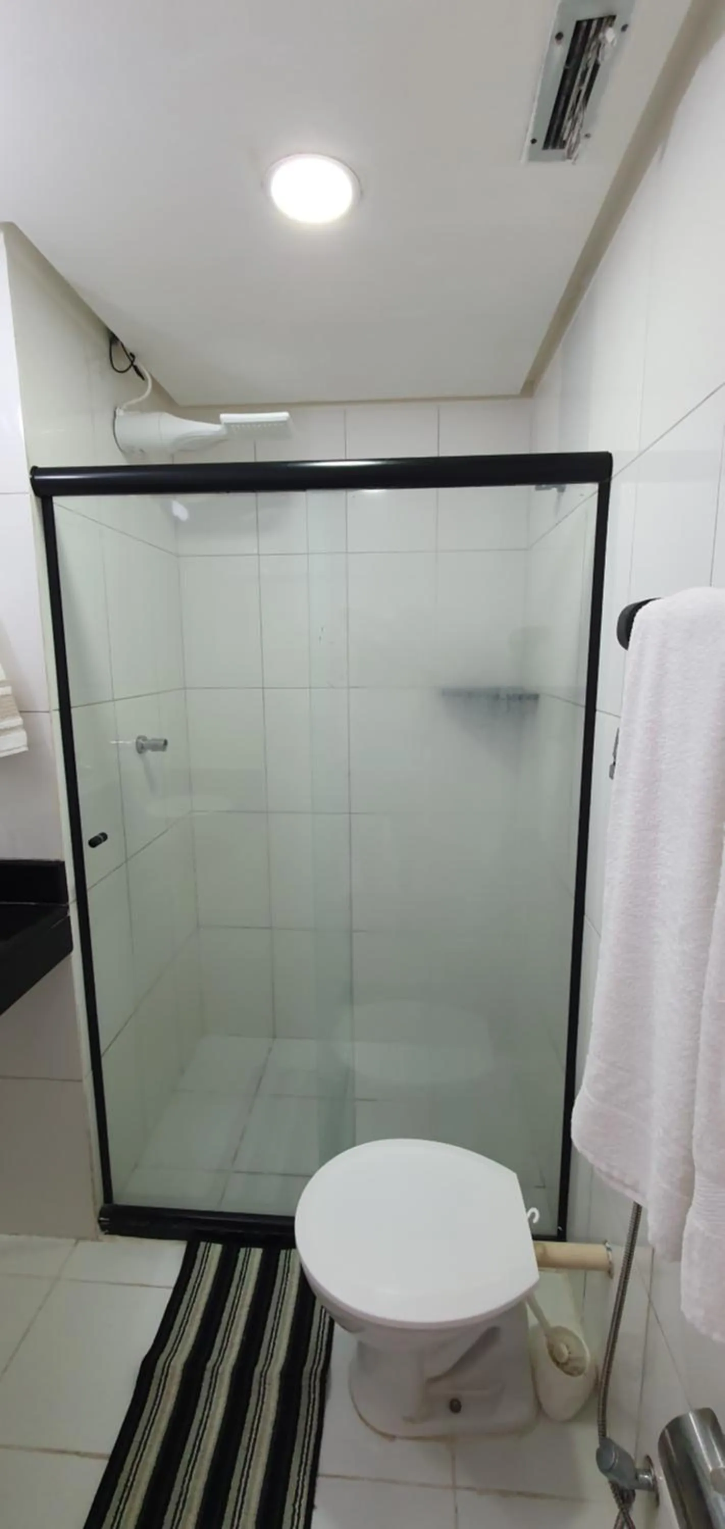 Shower in Farol Barra Flat