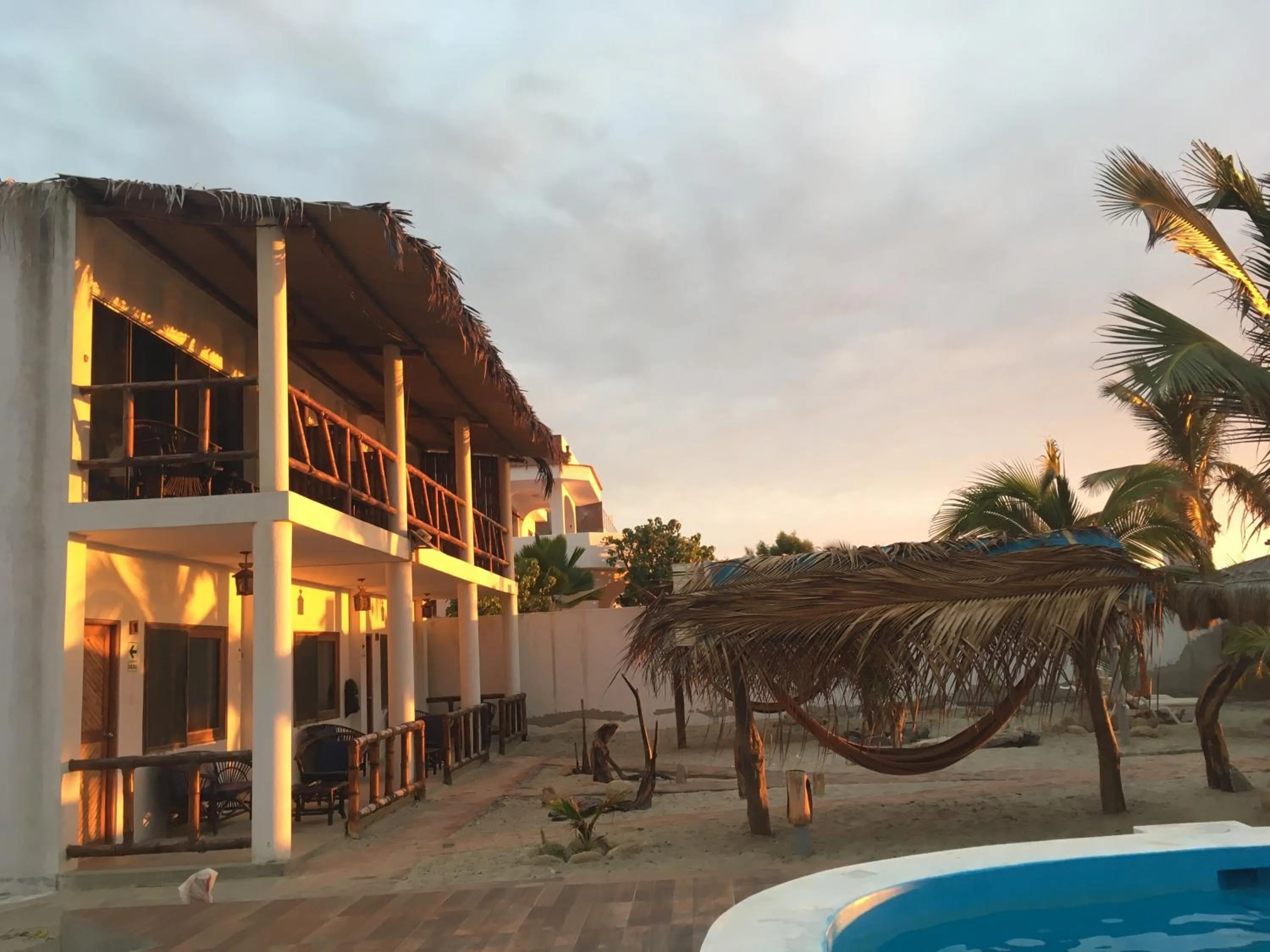 Facade/entrance in Blue Ocean