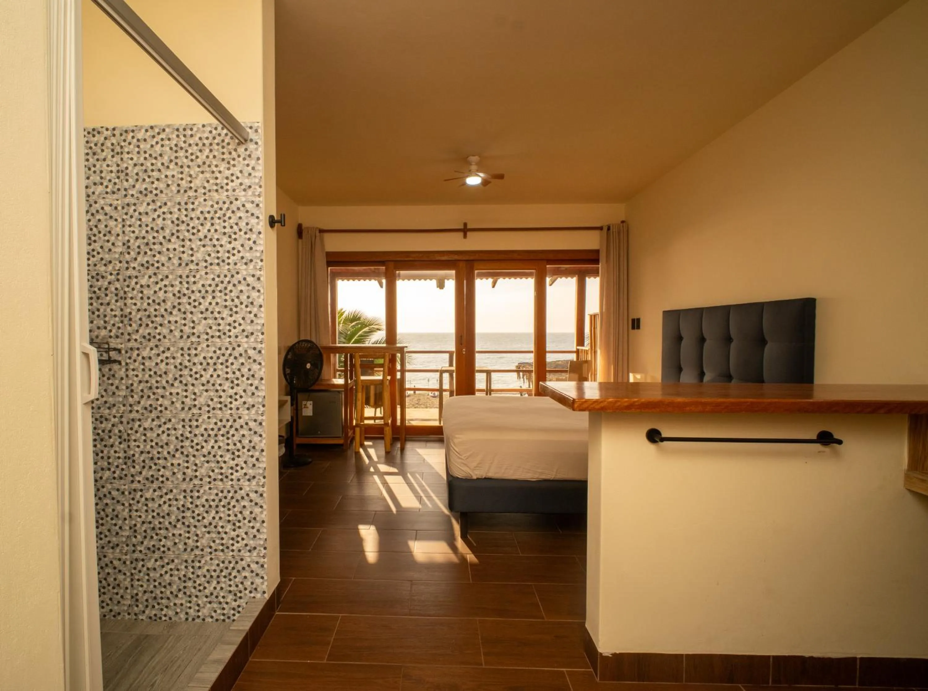 Shower in Blue Ocean