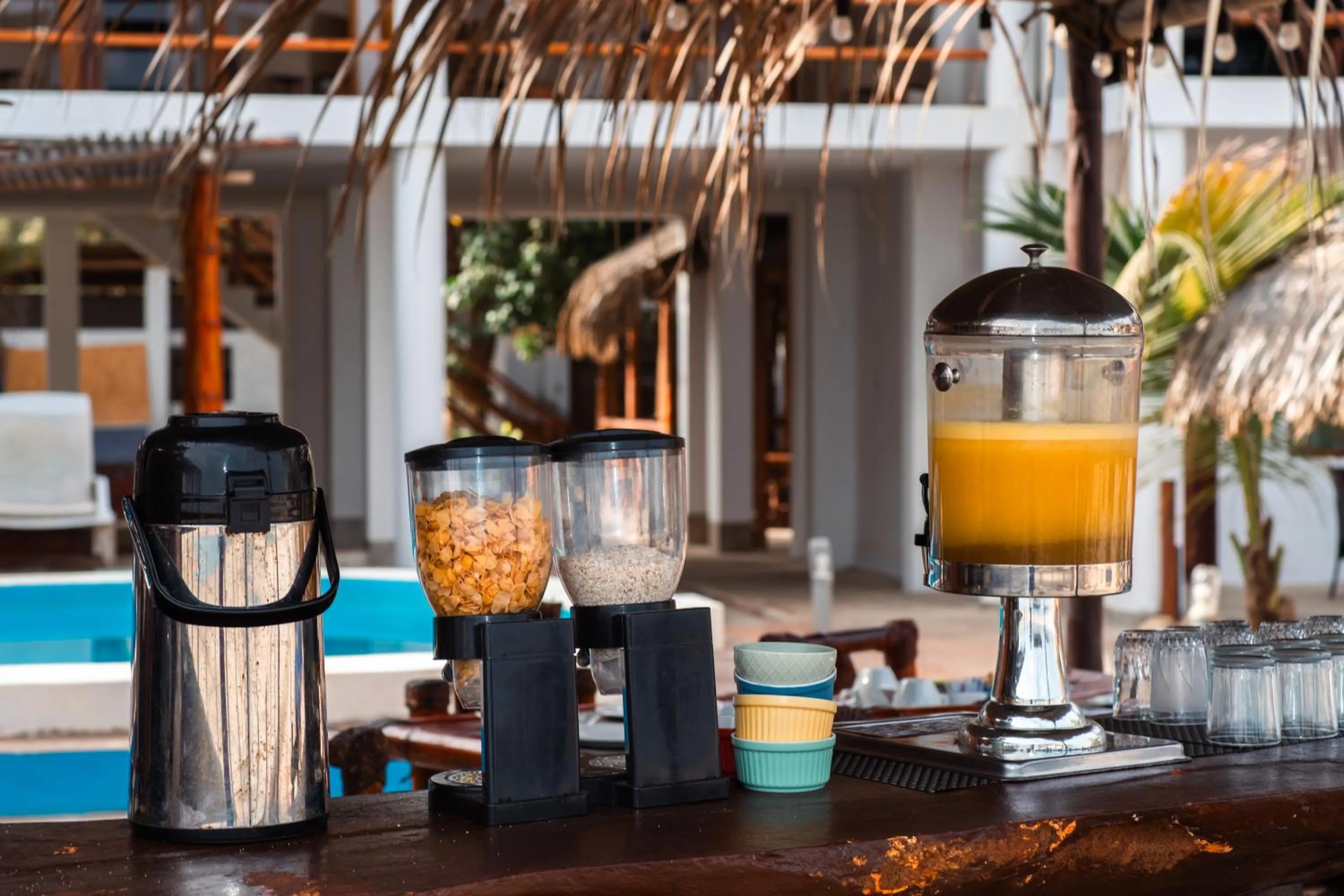 Breakfast in Blue Ocean