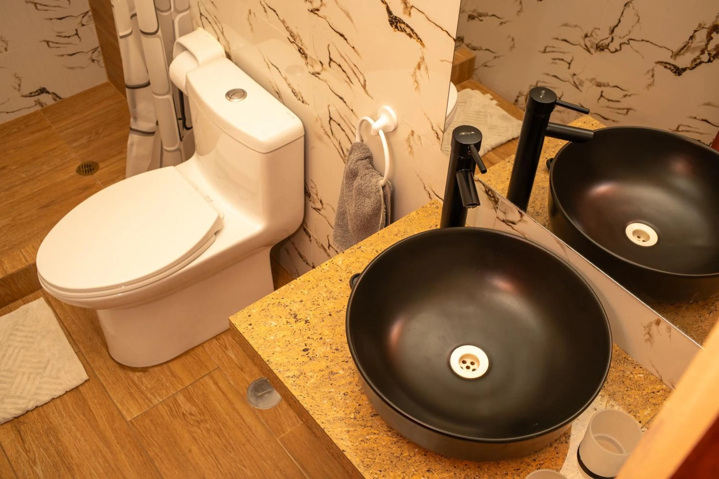 Shower in Blue Ocean