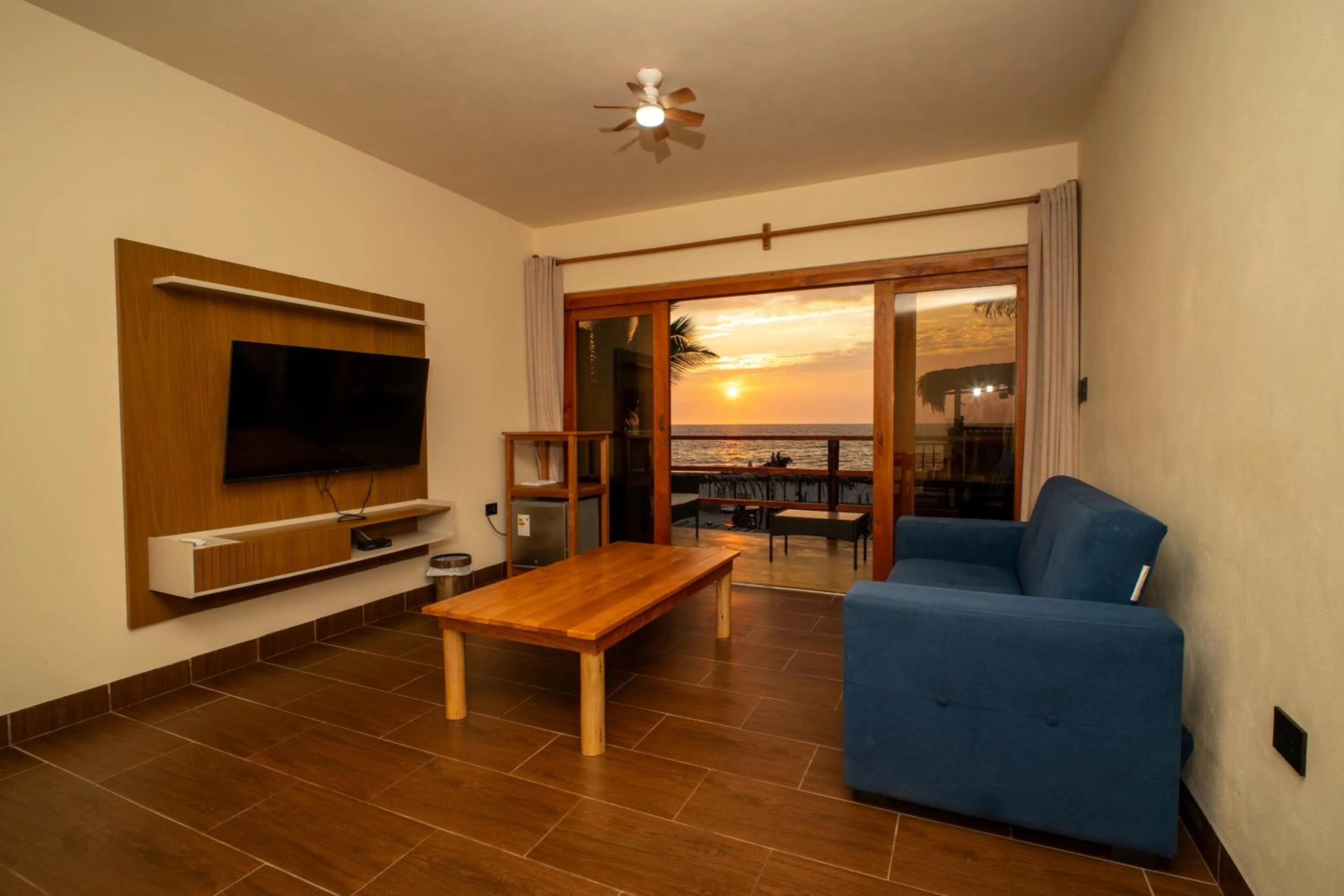 TV and multimedia in Blue Ocean