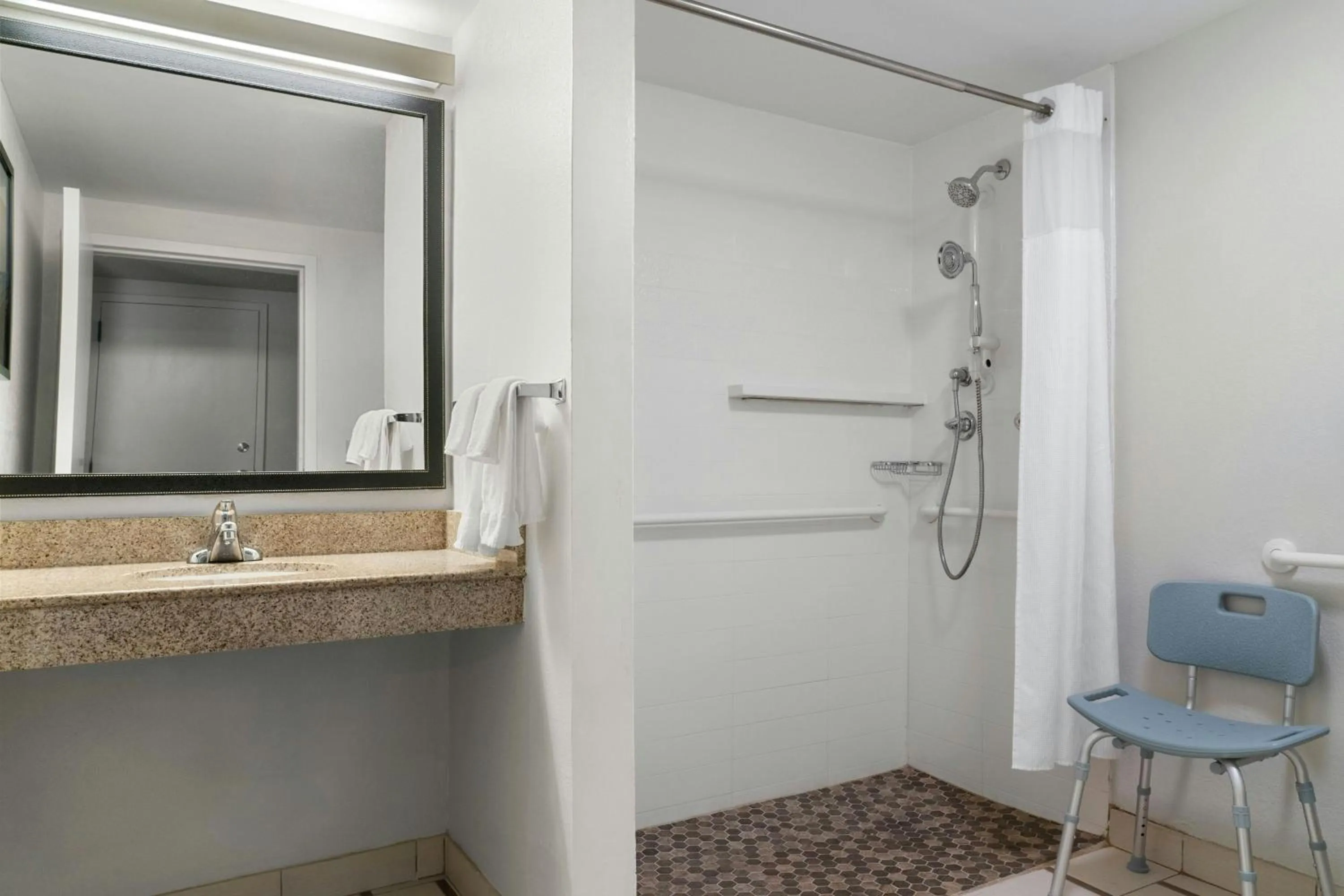 Bathroom in Fairfield Inn & Suites by Marriott Chesapeake Suffolk