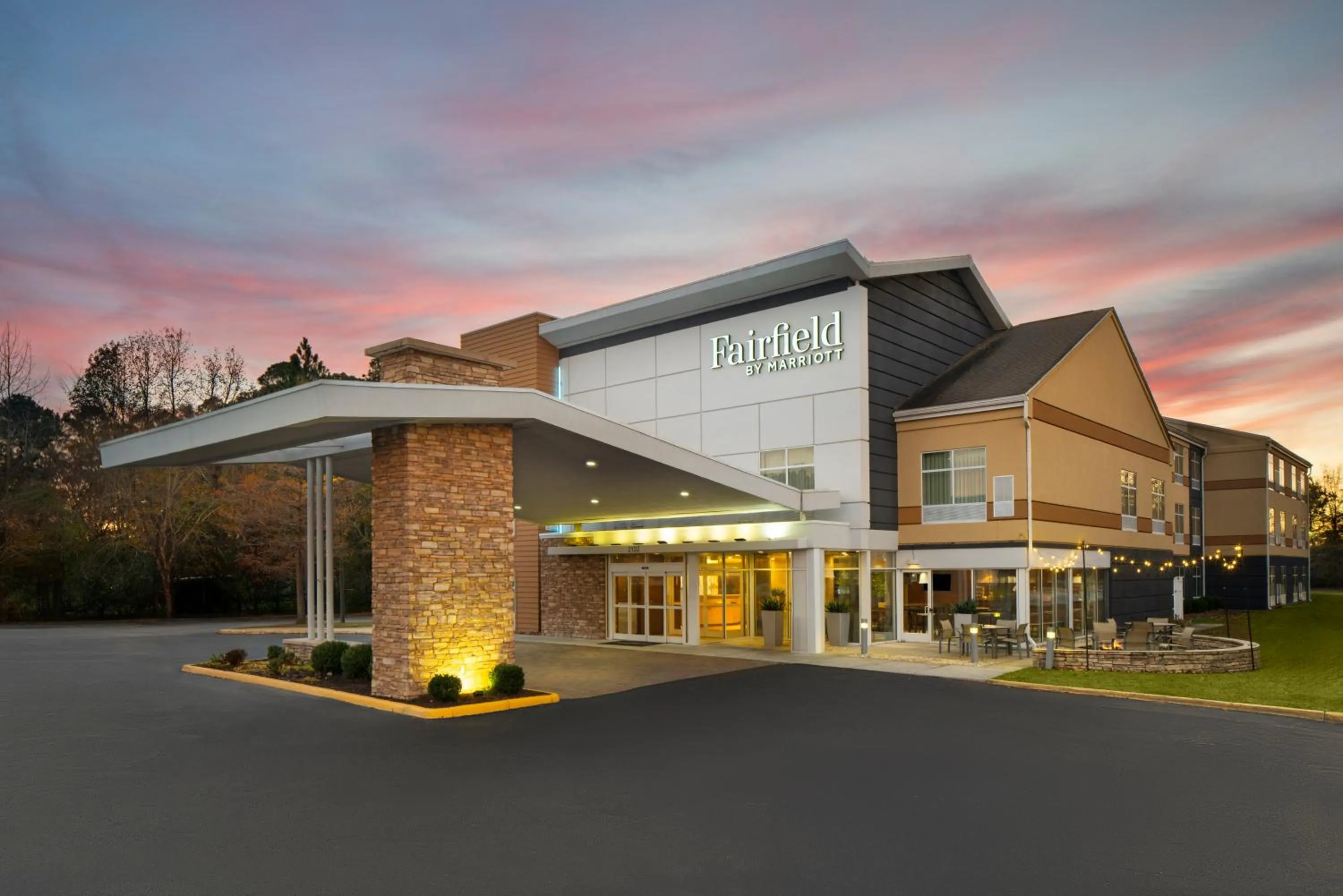 Property building in Fairfield Inn & Suites by Marriott Chesapeake Suffolk