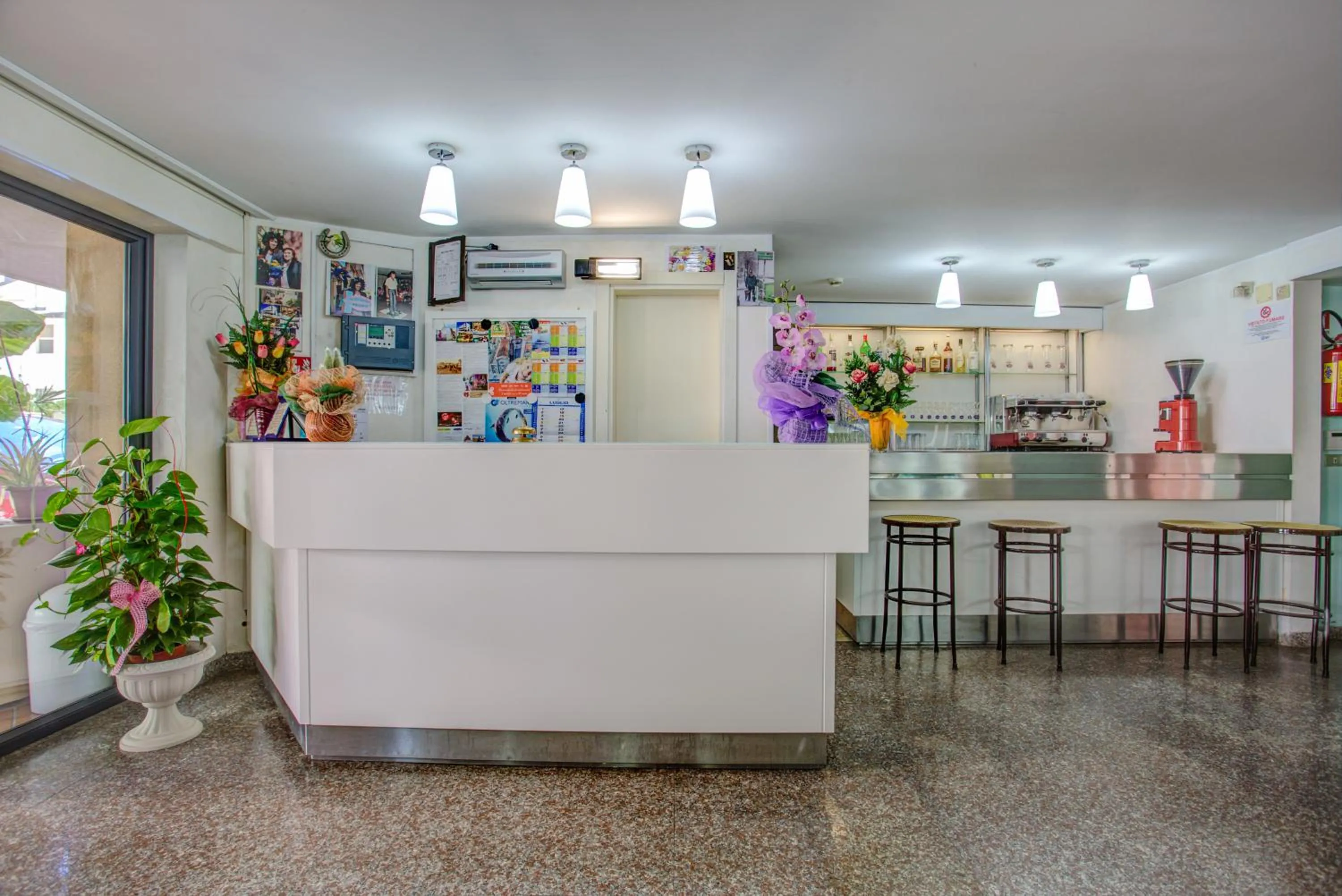 Hotel Diamante 5 minuti dalla fiera di rimini CON PARCHEGGIO INCLUSO