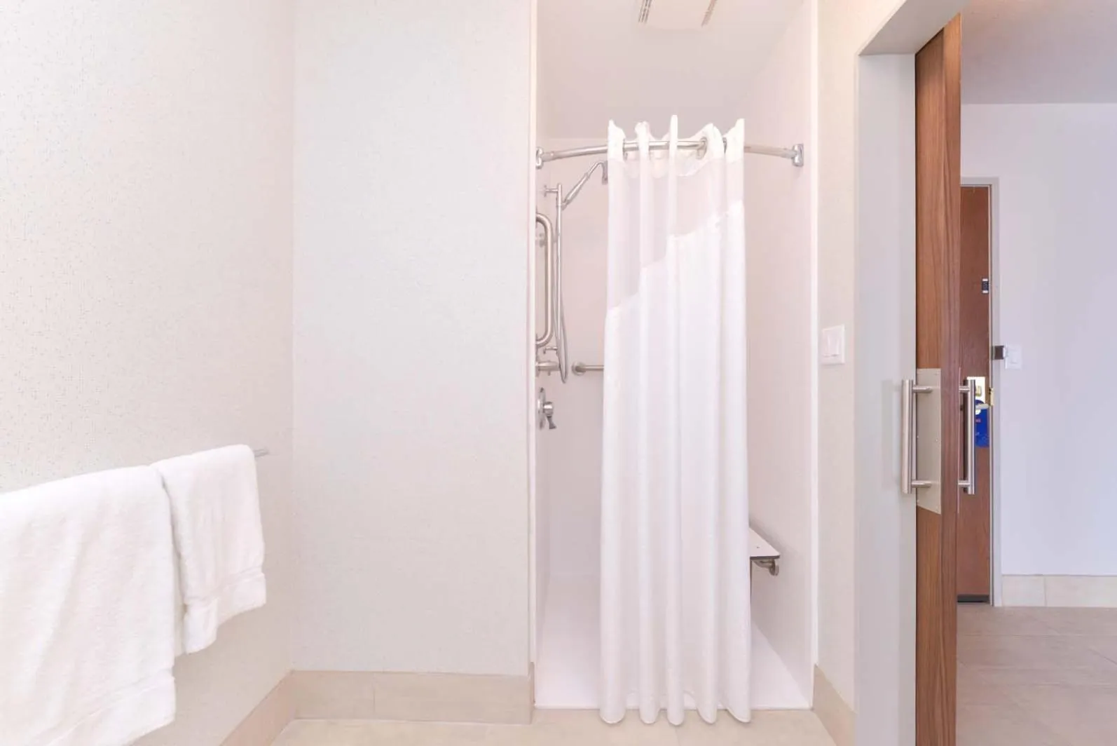 Bathroom in Holiday Inn Express Glenwood Springs Aspen Area by IHG