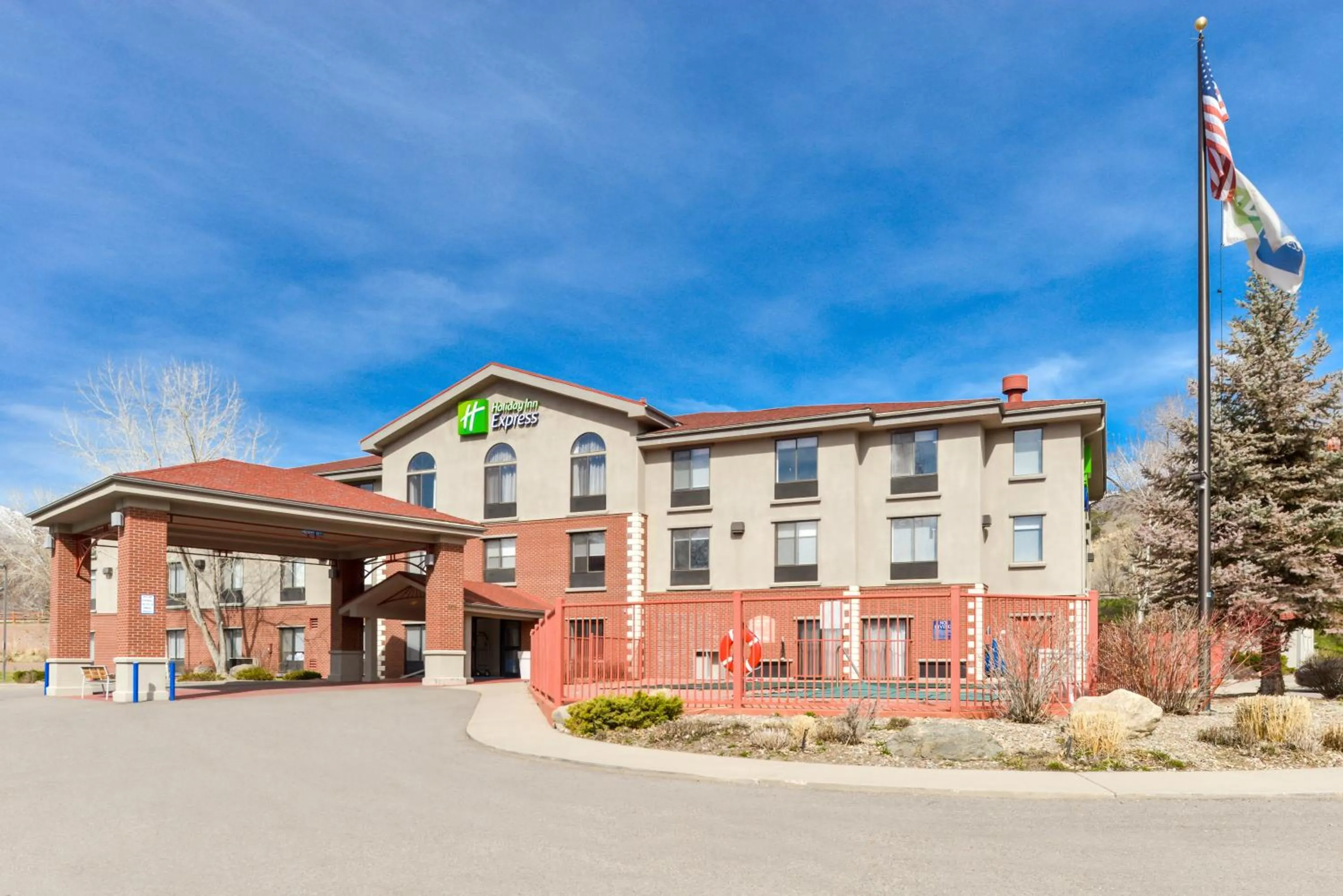 Property building in Holiday Inn Express Glenwood Springs Aspen Area by IHG