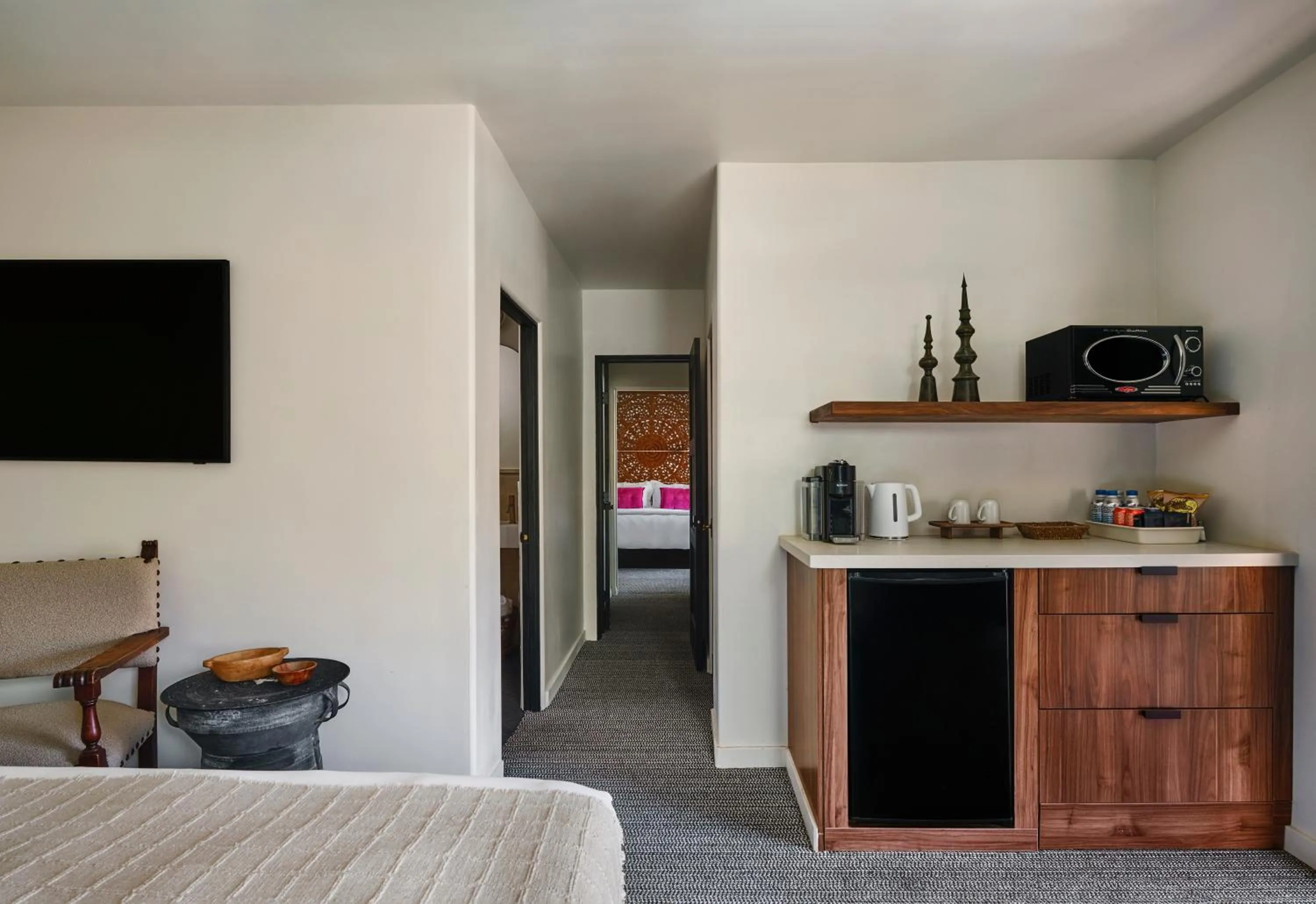 Coffee/tea facilities, Bed in Lucille Palm Springs