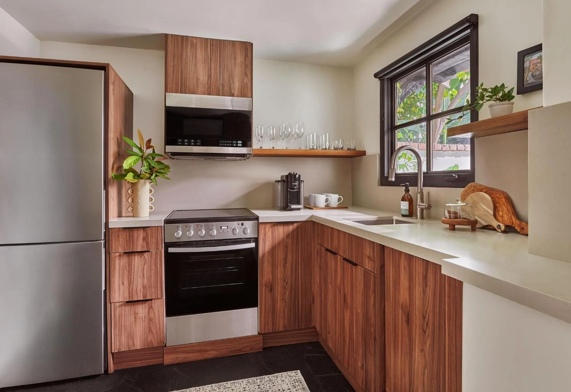 Coffee/tea facilities in Lucille Palm Springs