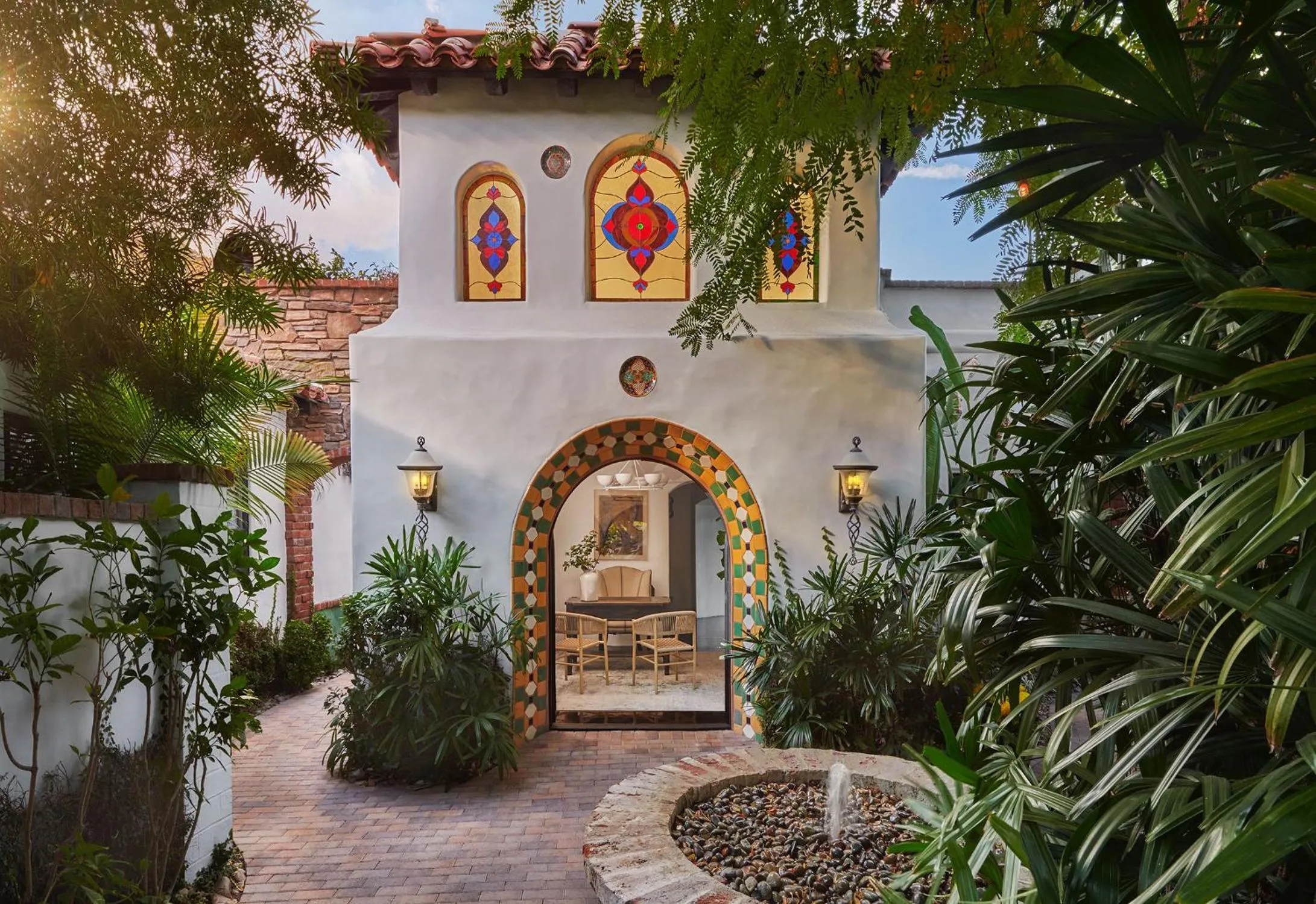Facade/entrance in Lucille Palm Springs