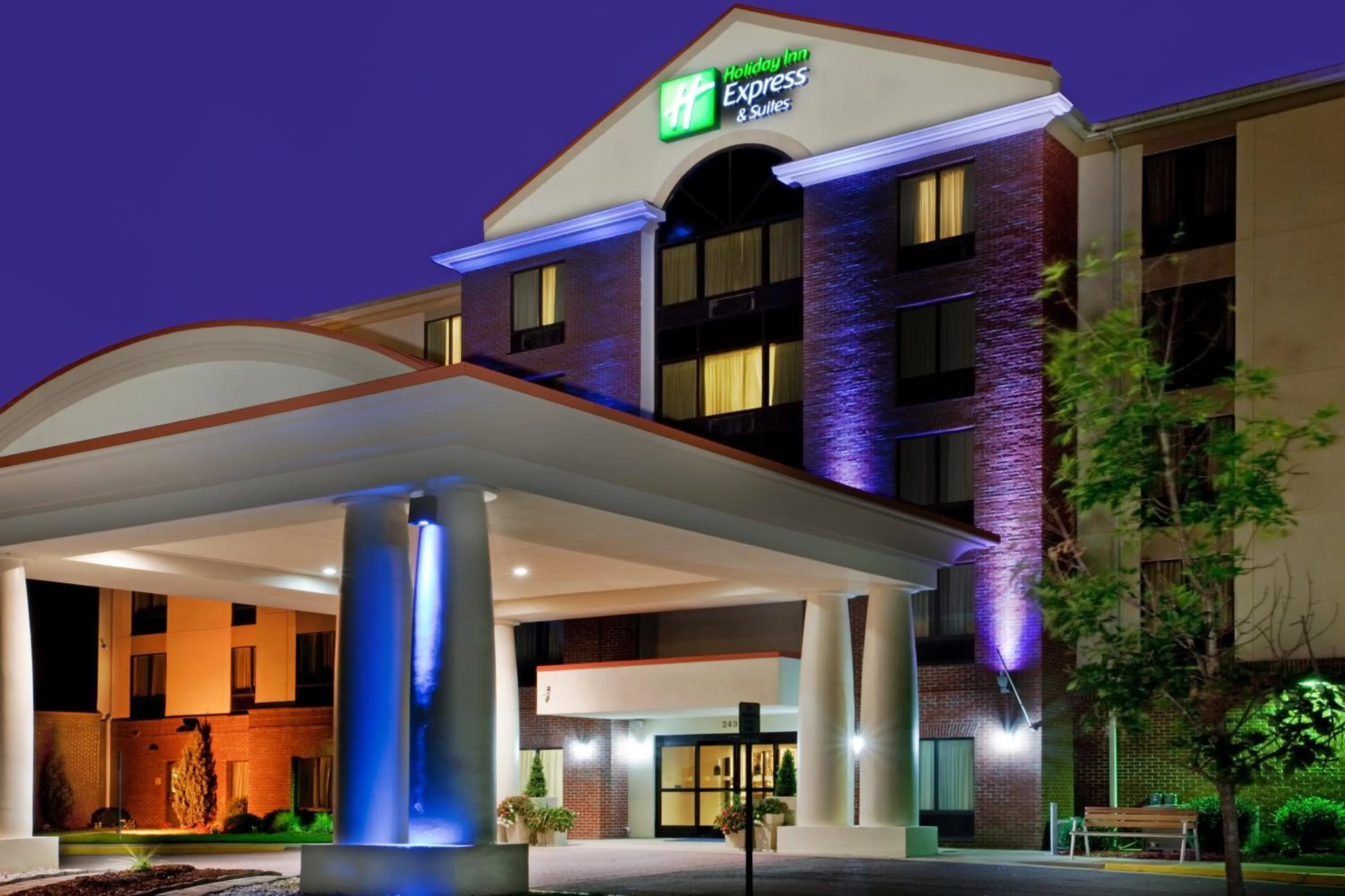 Property building in Holiday Inn Express & Suites Chesapeake by IHG