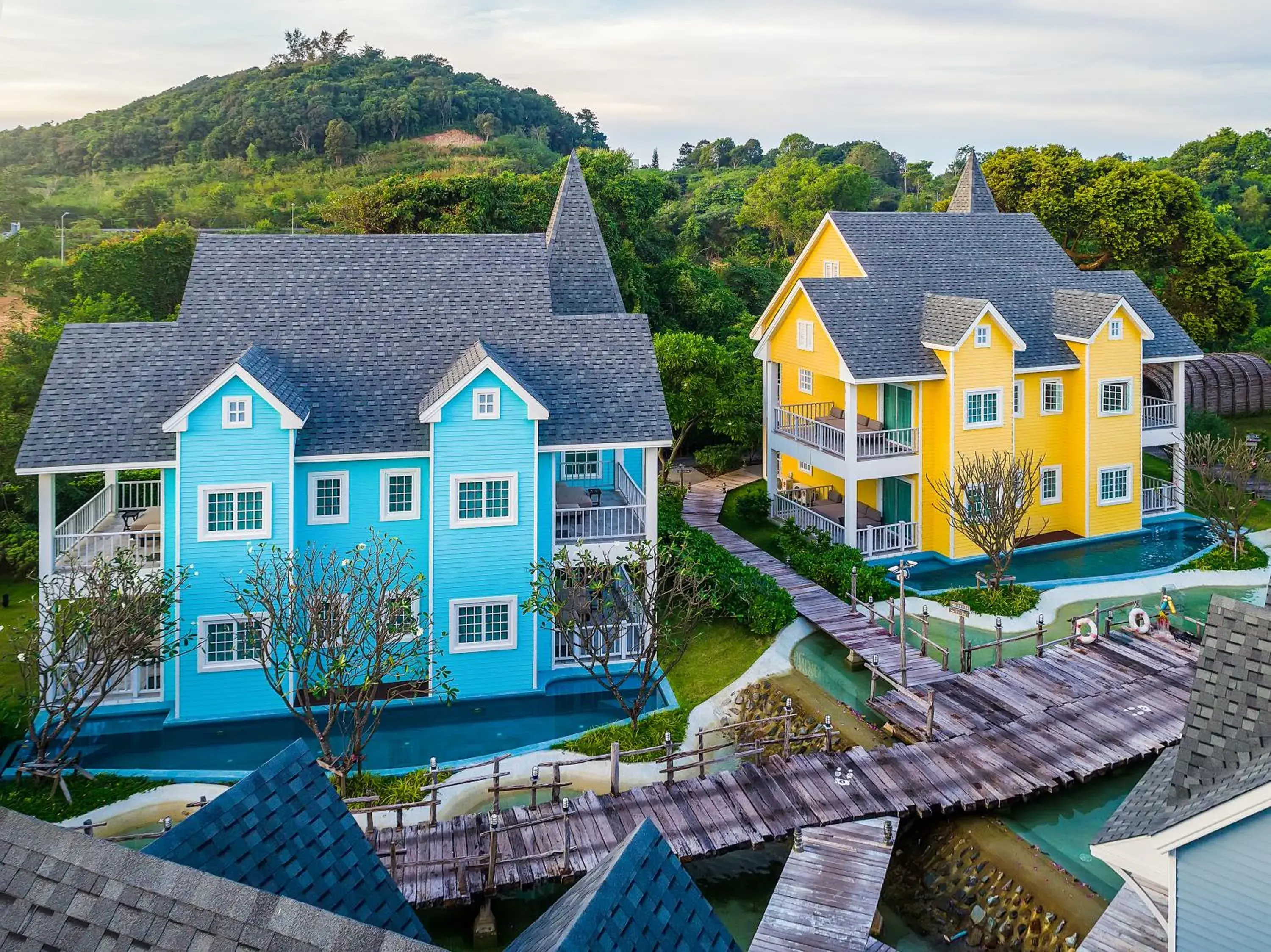 Deluxe Double Room with Pool Access in Peggy's Cove Resort Deluxe Double Room with Pool Access in Peggy's Cove Resort