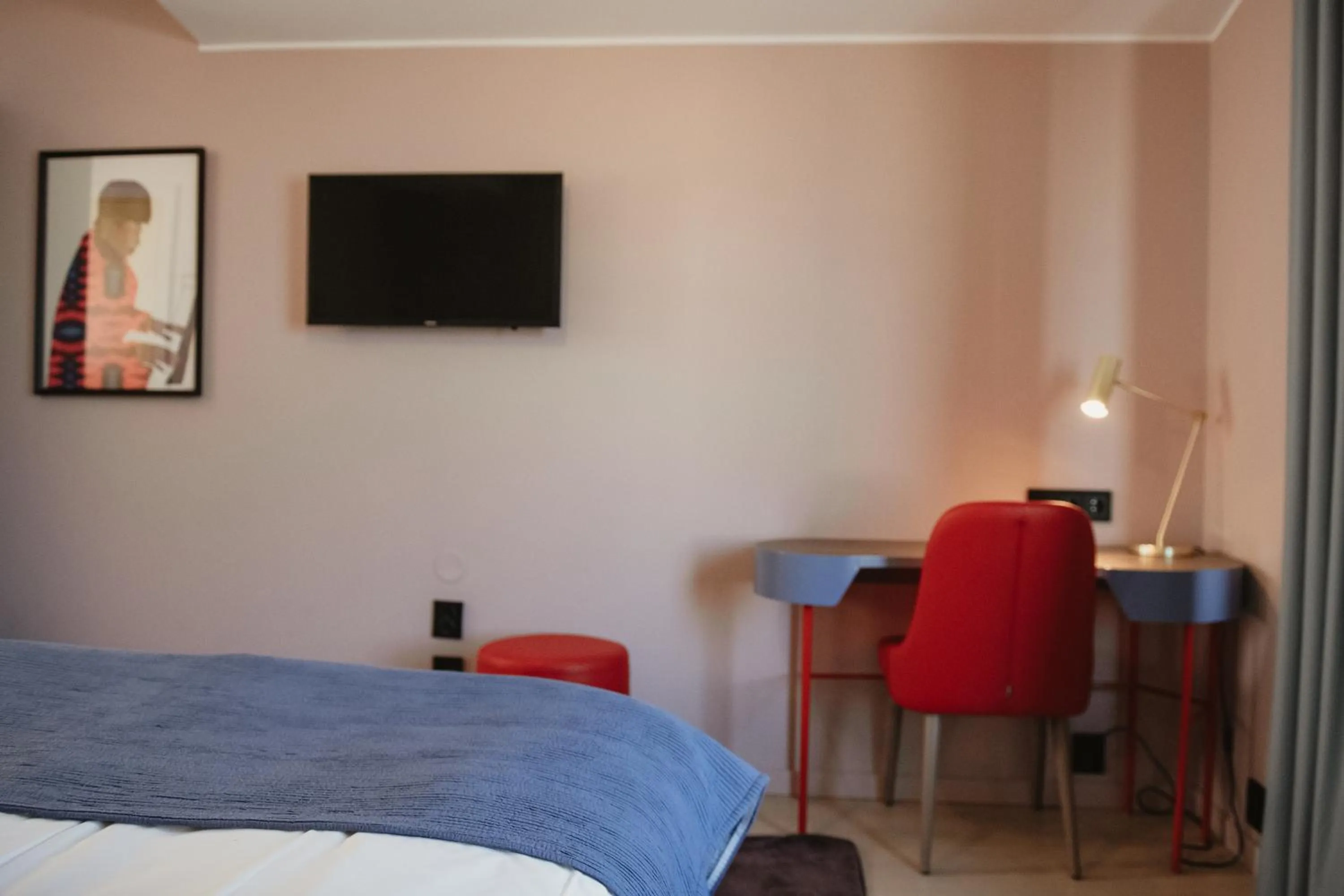 Property building, Bed in Clarion Hotel Örebro